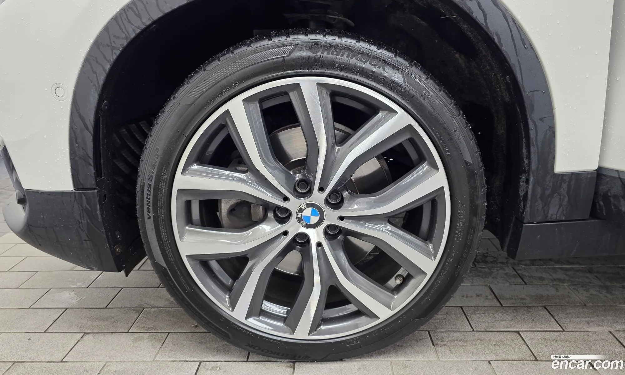 BMW X2 2022 WBA11DF0XN5U69121 — 27