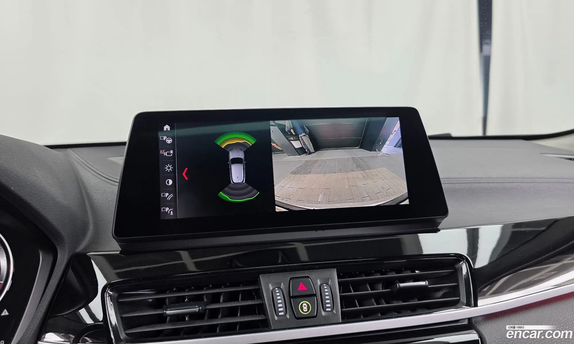 BMW X2 2022 WBA11DF0XN5U69121 — 23