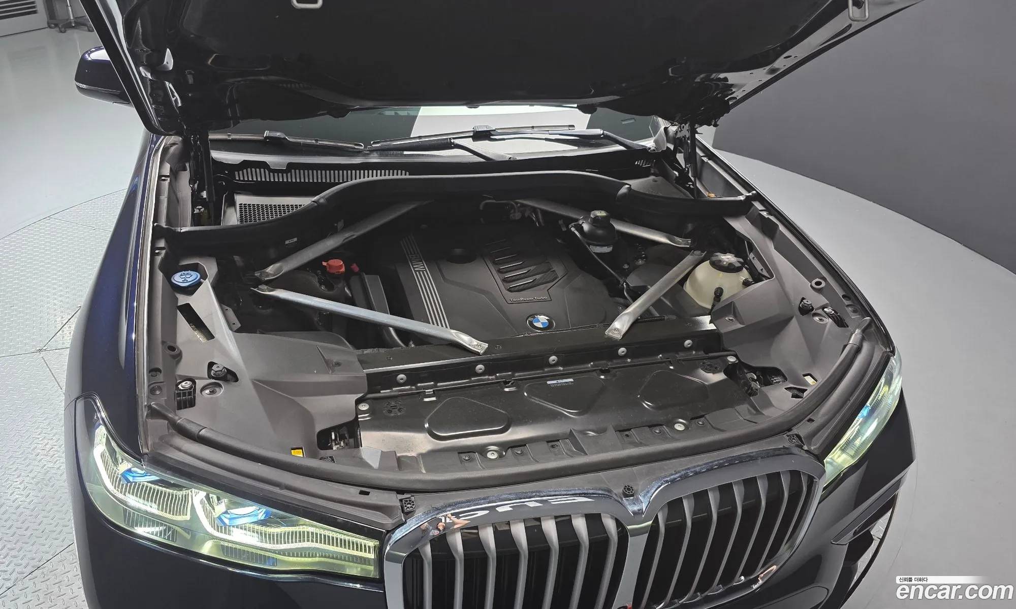 BMW X7 2021 WBACW2103M9G08540 — 24