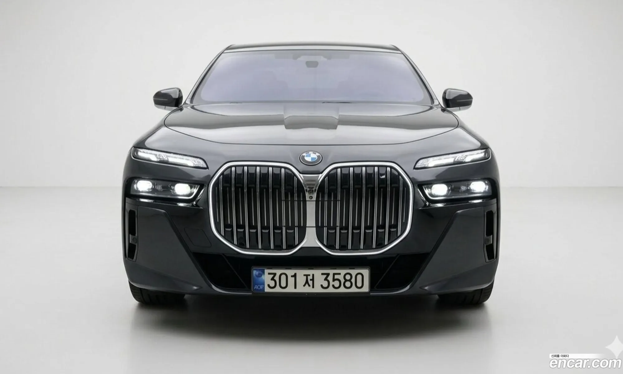 BMW 7 Series 2024 — 7