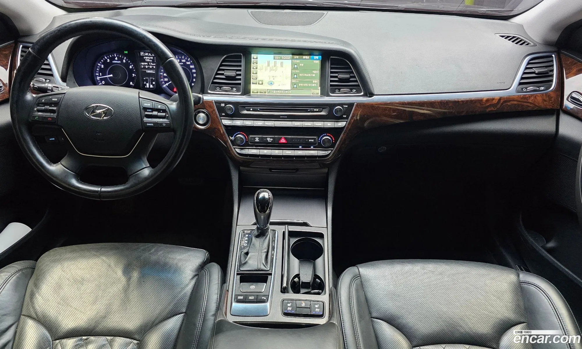 Hyundai Aslan 2015 — 4