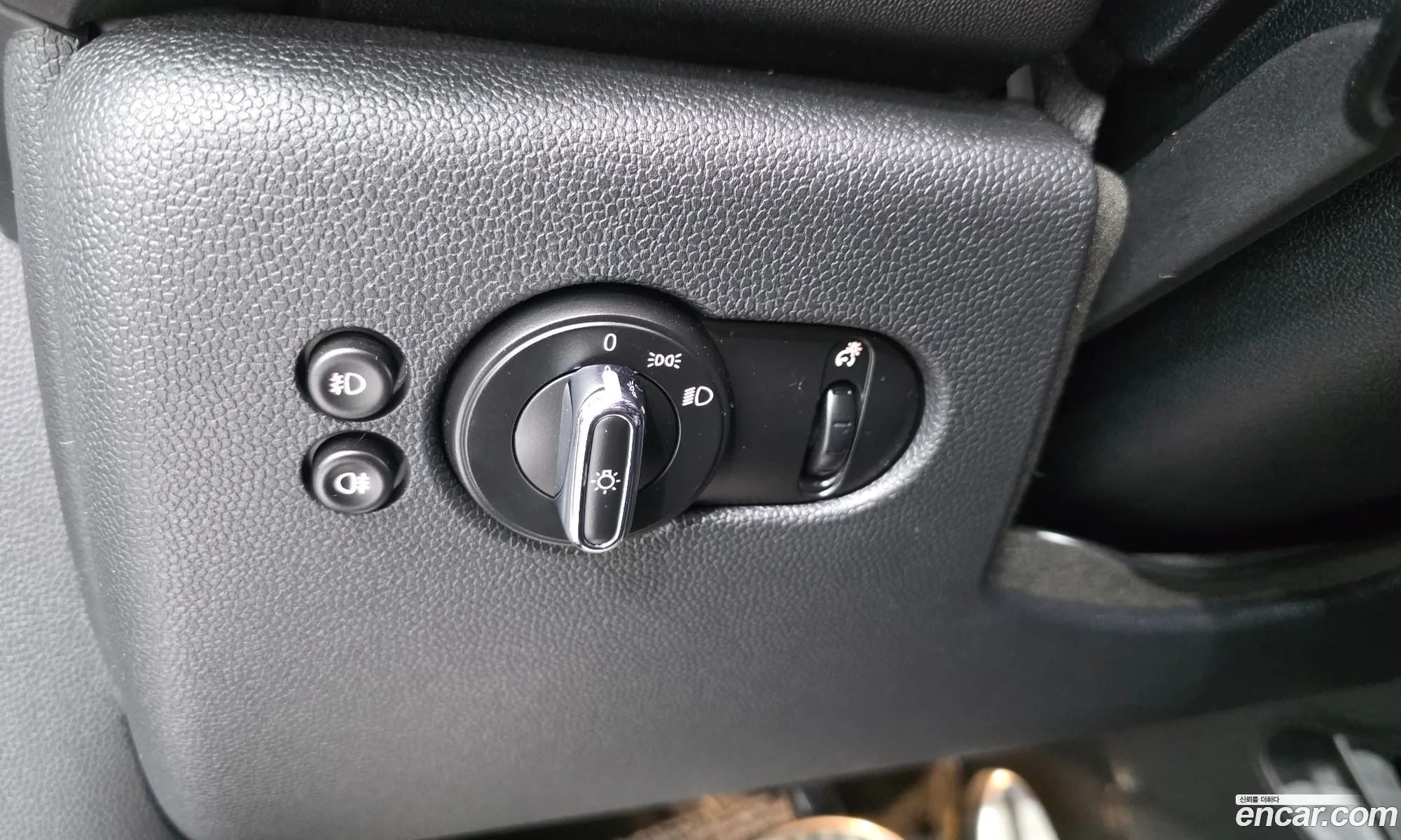 Mini Cooper D 2018 — 30