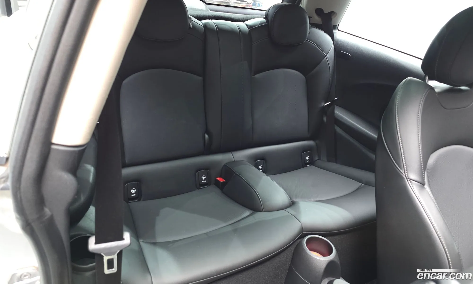 Mini Cooper D 2018 — 26