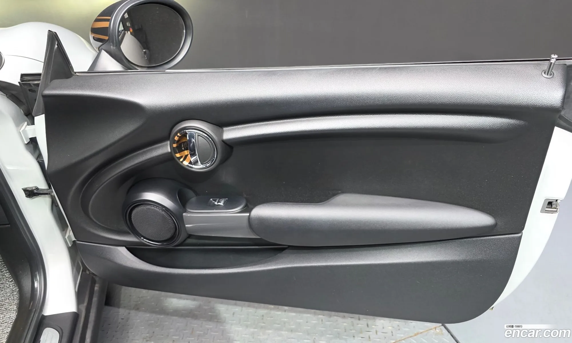 Mini Cooper D 2018 — 16