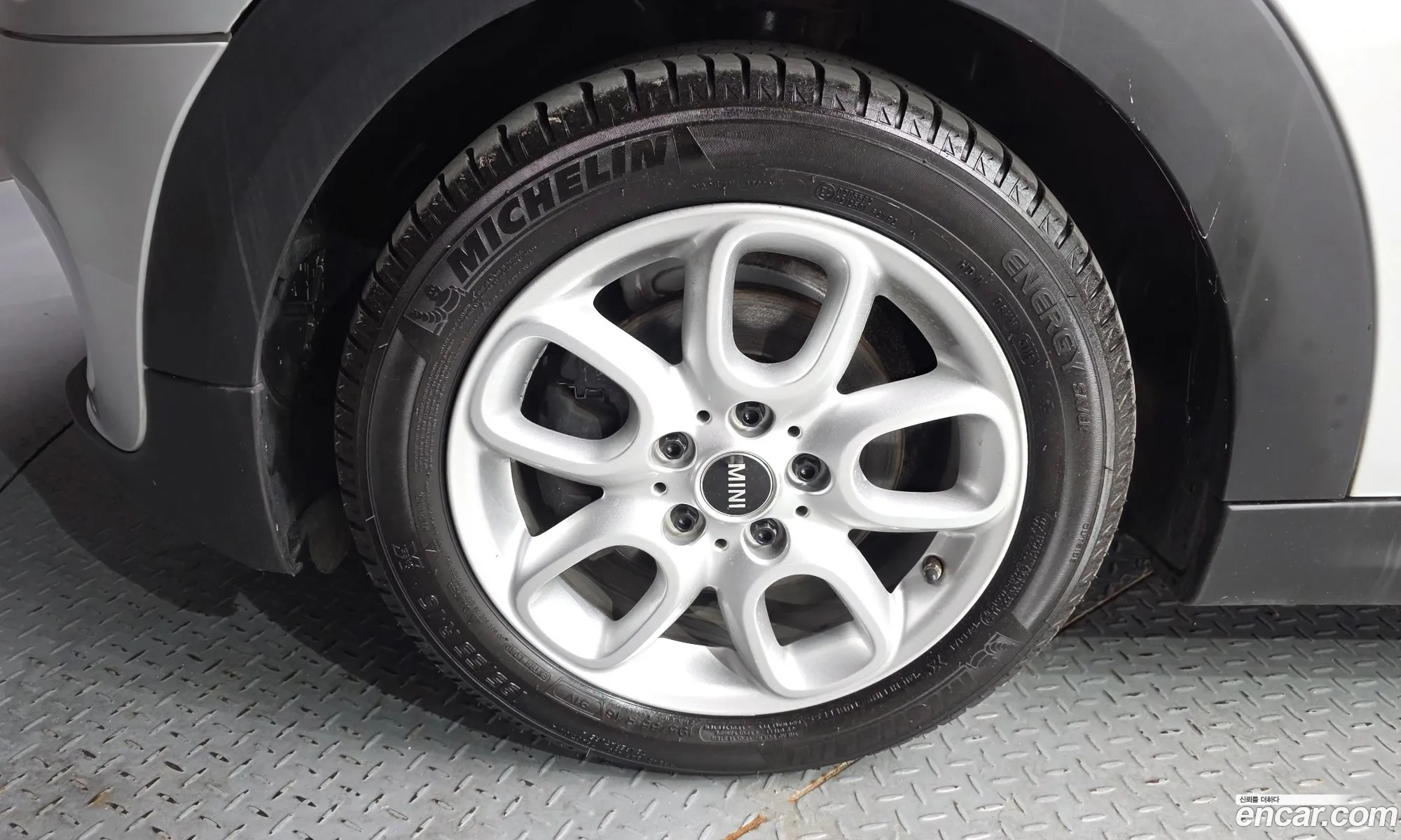 Mini Cooper D 2018 — 23