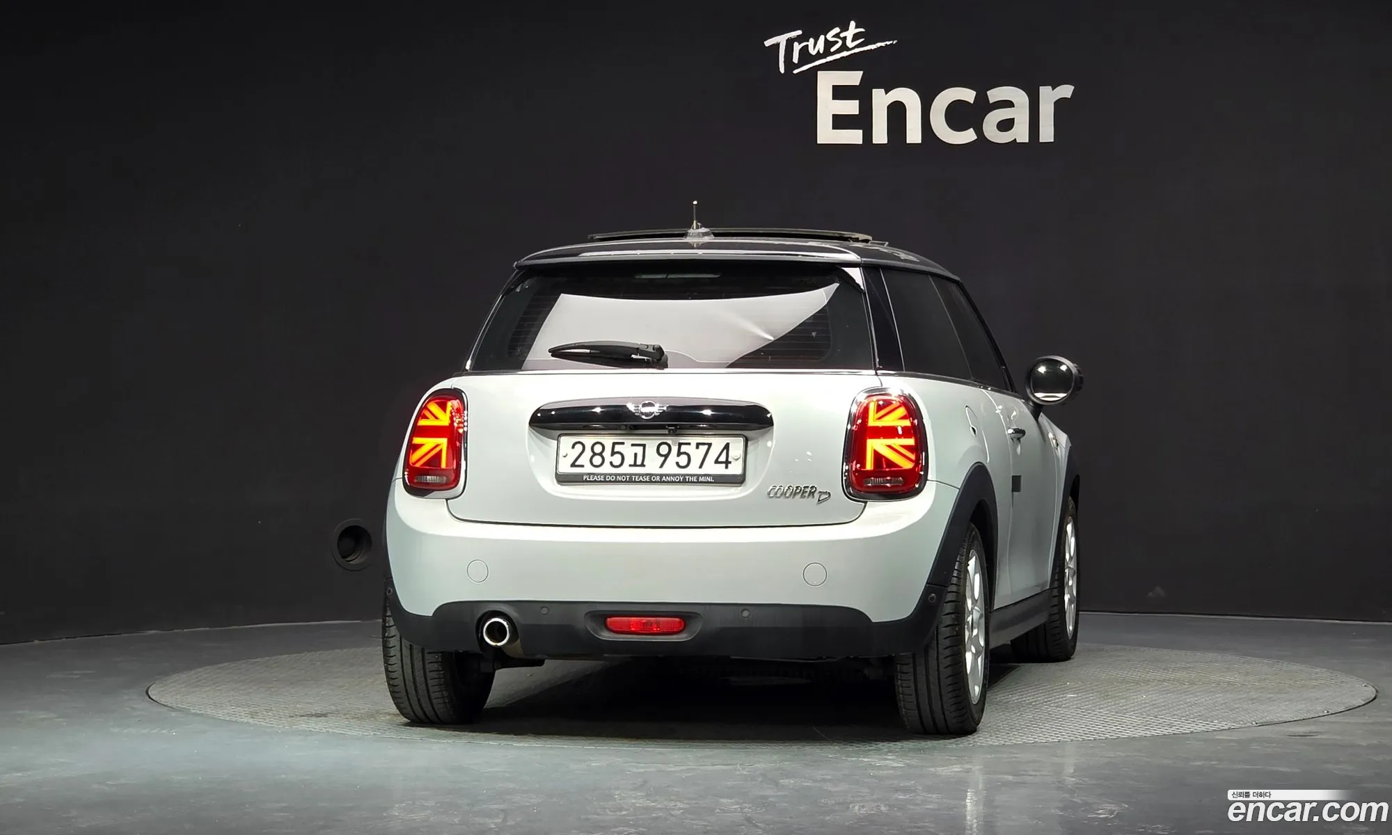 Mini Cooper D 2018 — 22