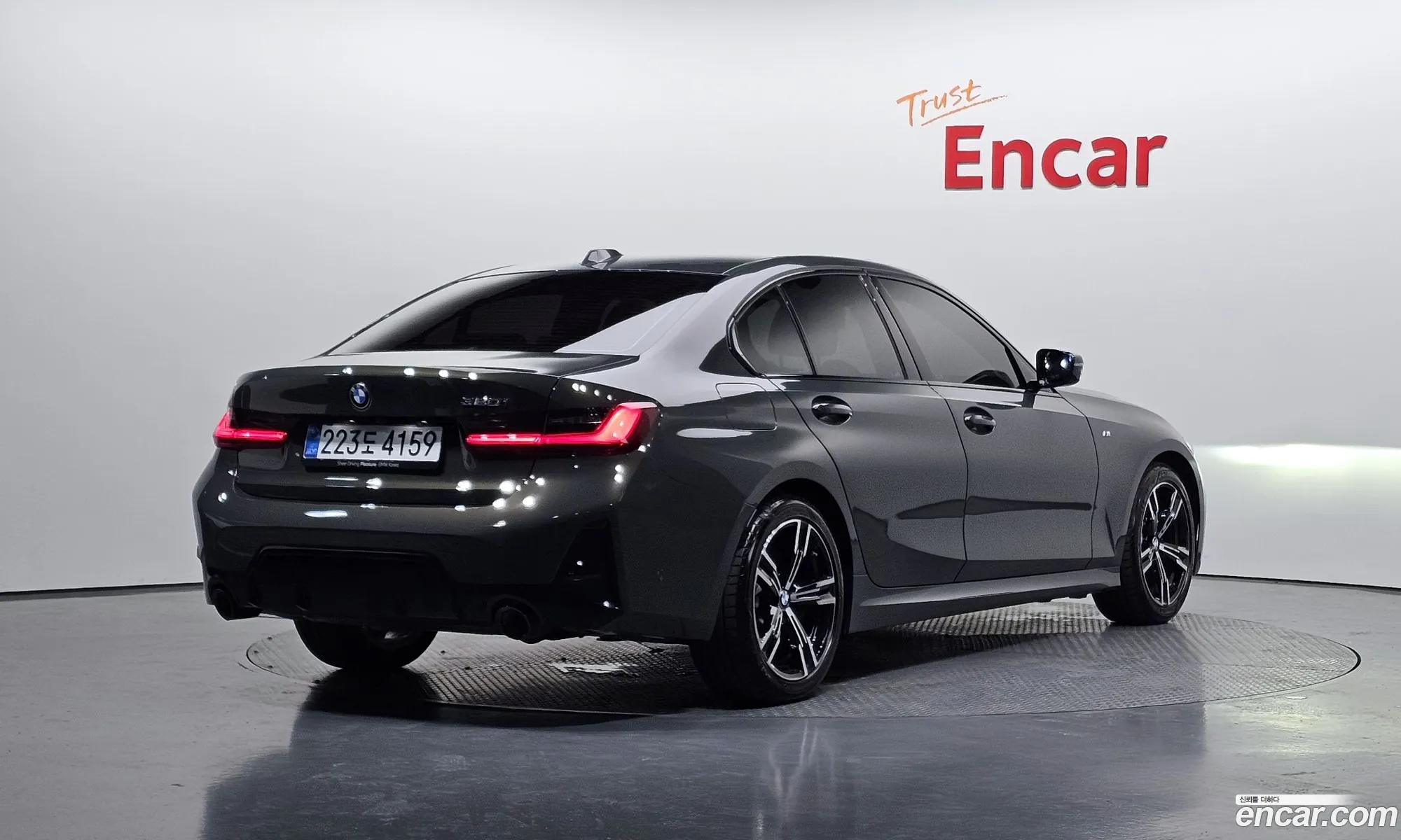 BMW 3 Series 2025 WBA11FF03SFV25241 — 18