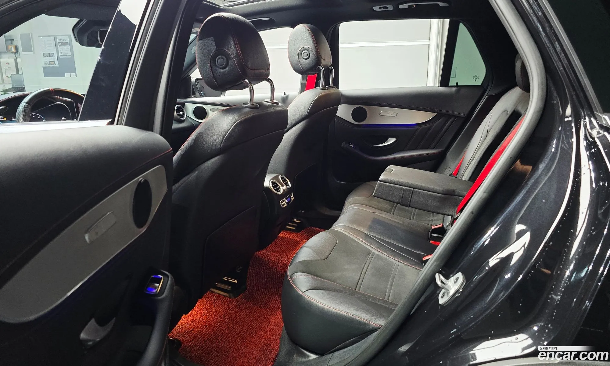 Mercedes-Benz GLC-Class X253 2022 — 26