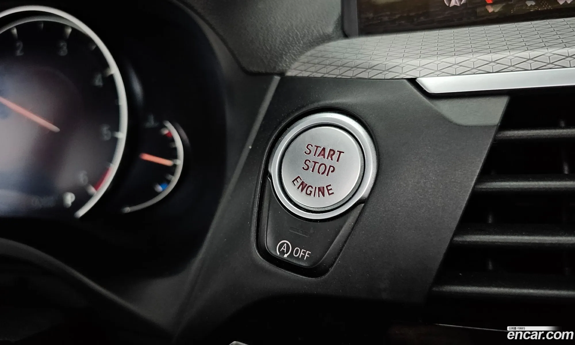 BMW X3 2019 WBAUZ3103KLD19191 — 13