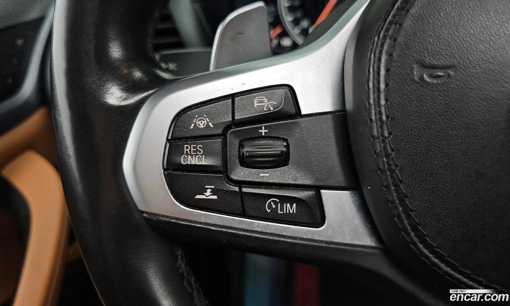 BMW X3 2019 WBAUZ3103KLD19191 — 9