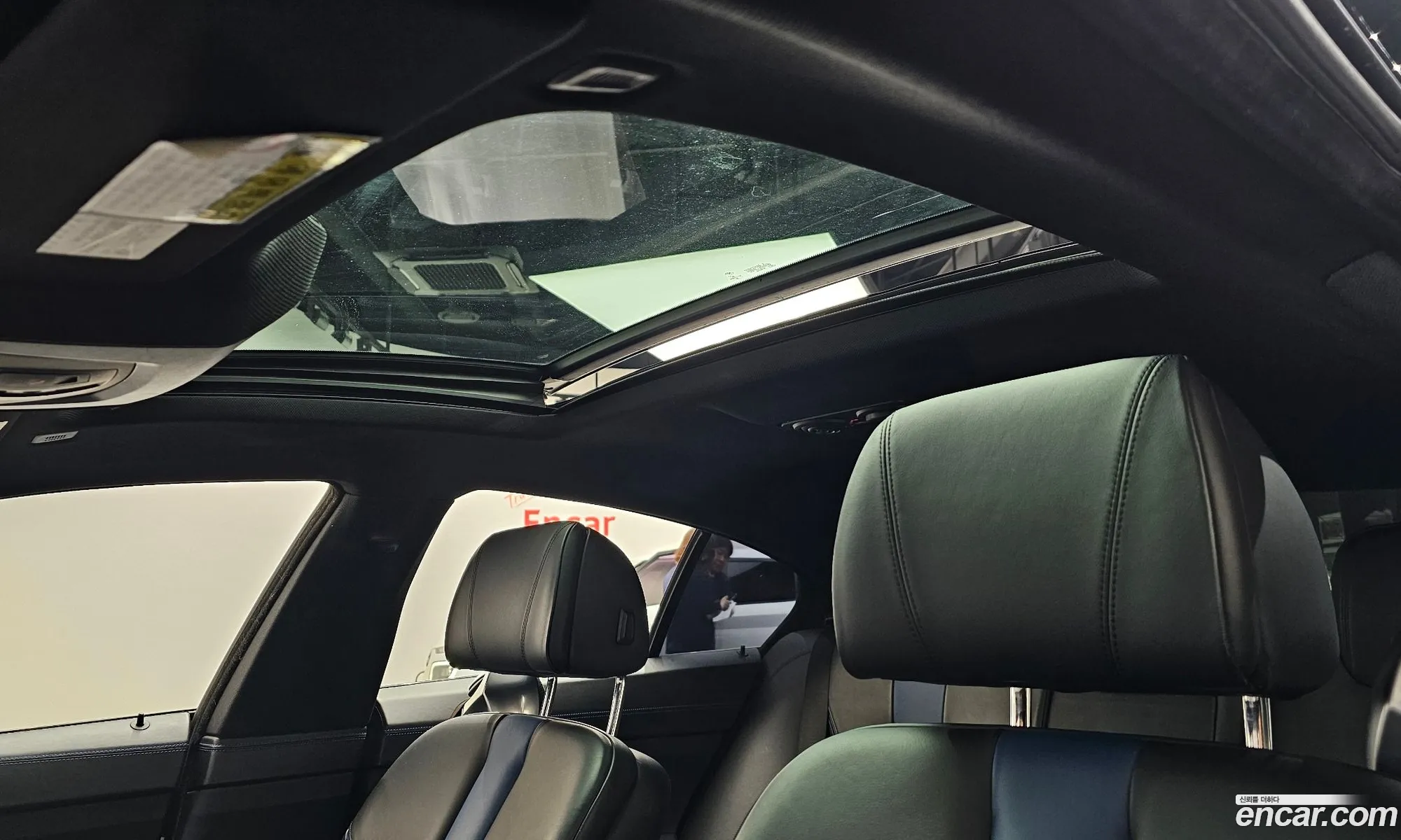 BMW 6 Series 2018 WBA6E4101JG693426 — 15