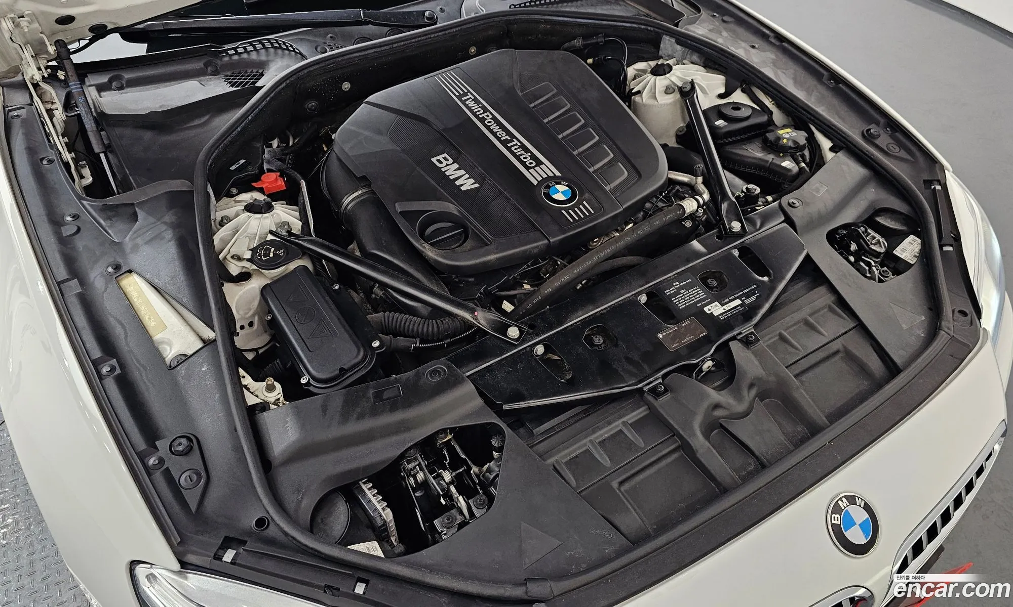 BMW 6 Series 2018 WBA6E4101JG693426 — 19
