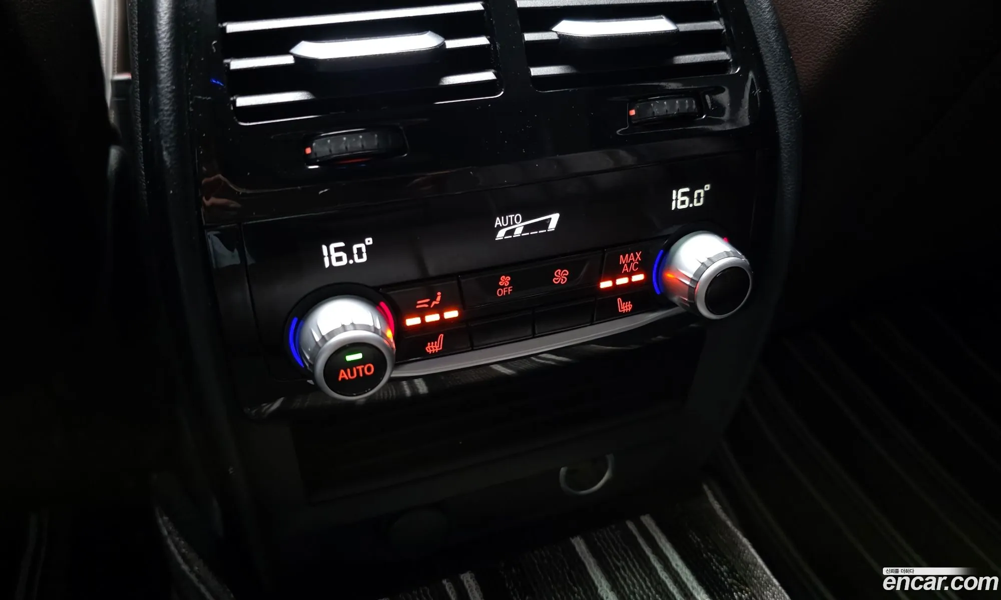 BMW 5 Series 2018 WBAJC910XJB279376 — 29