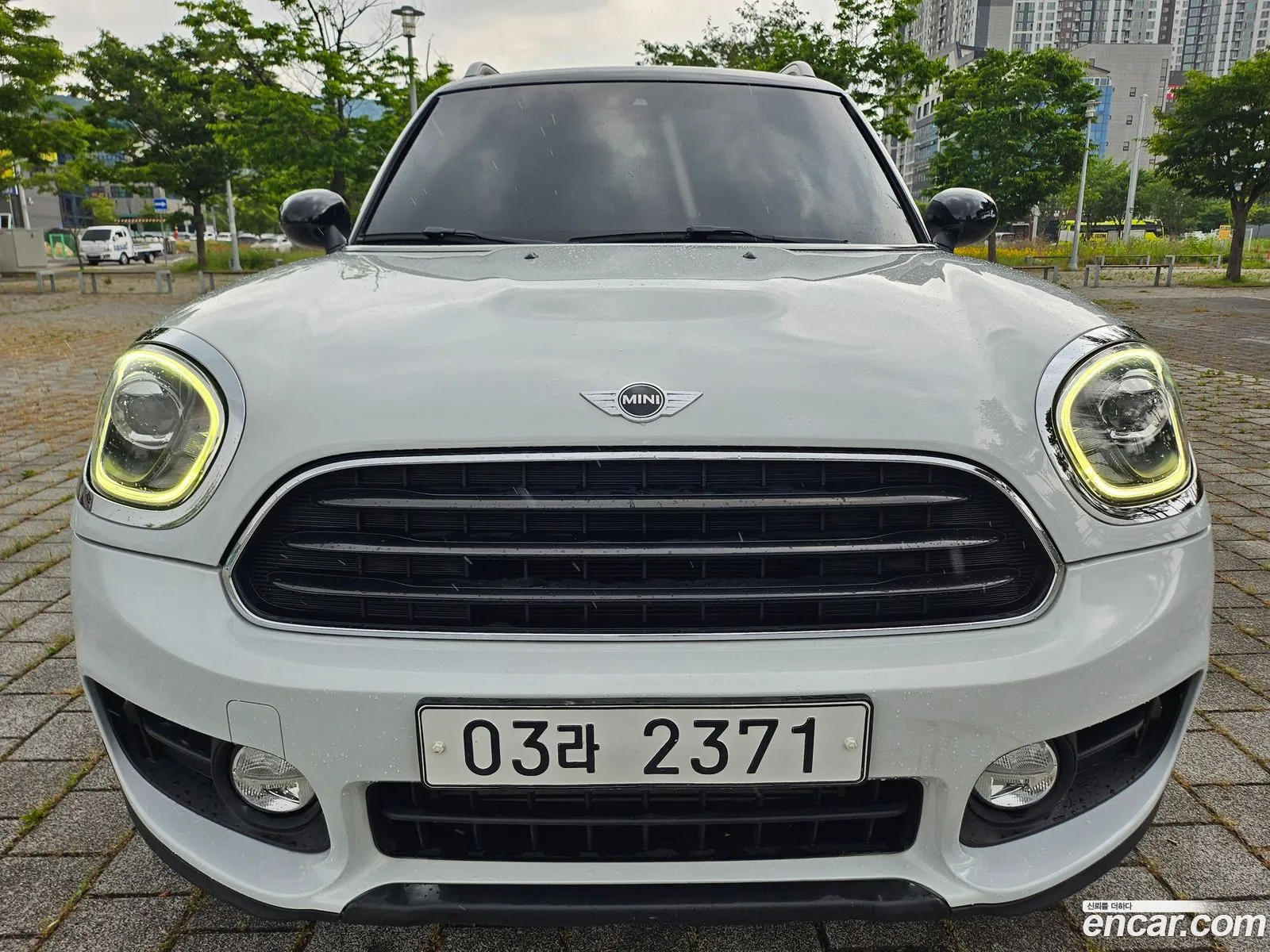 Mini Cooper D Countryman 2017 — 19