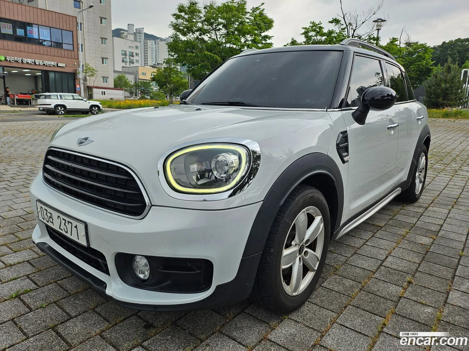 Mini Cooper D Countryman 2017 — 3