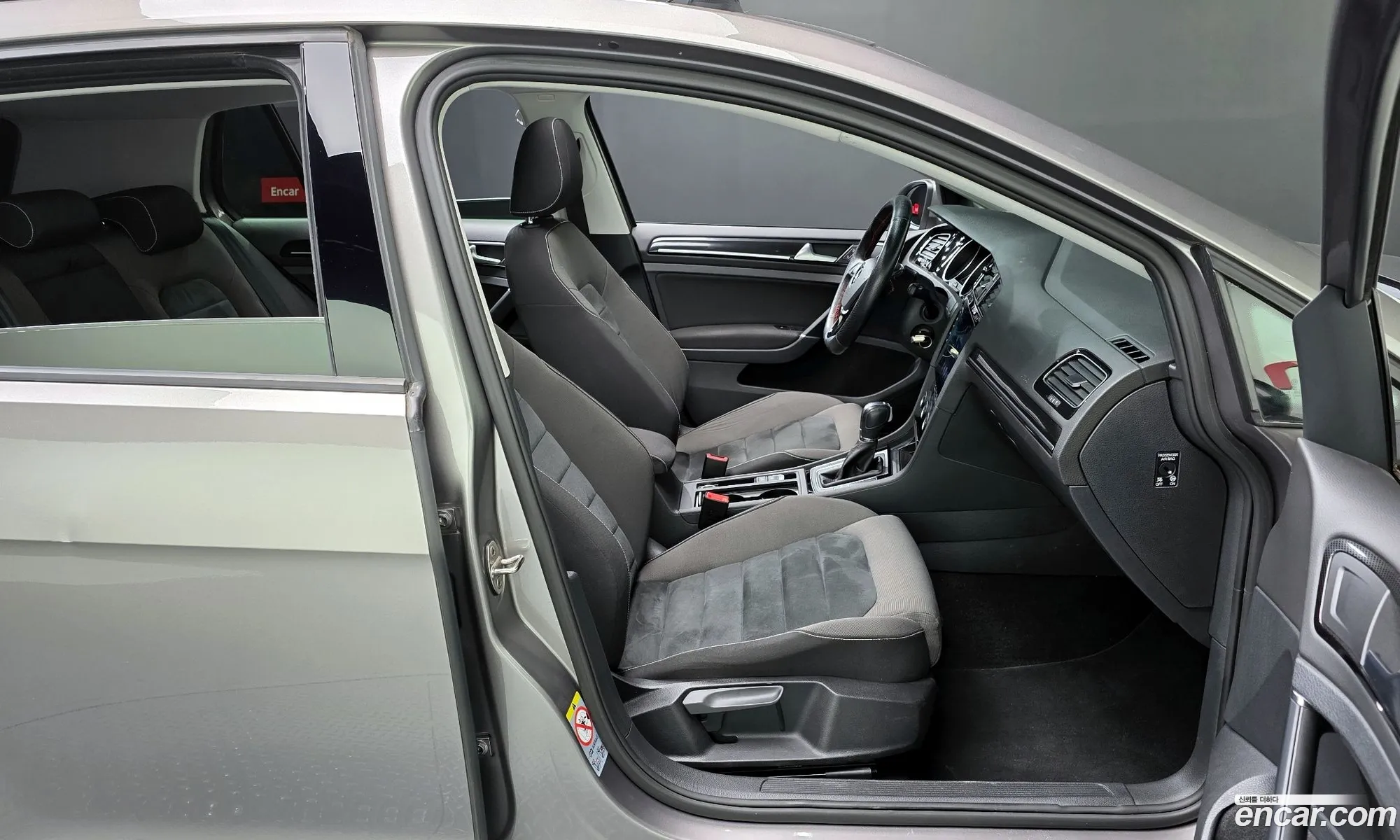 Volkswagen Golf 7th Gen 2014 — 18