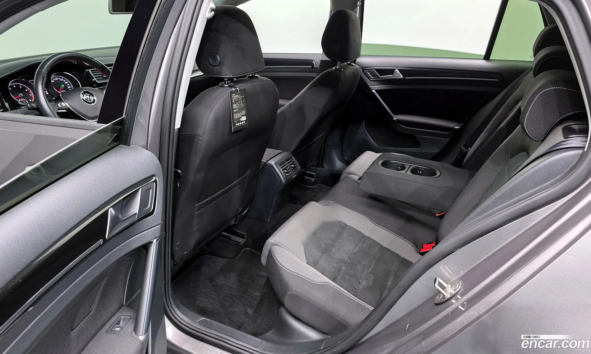 Volkswagen Golf 7th Gen 2014 — 14