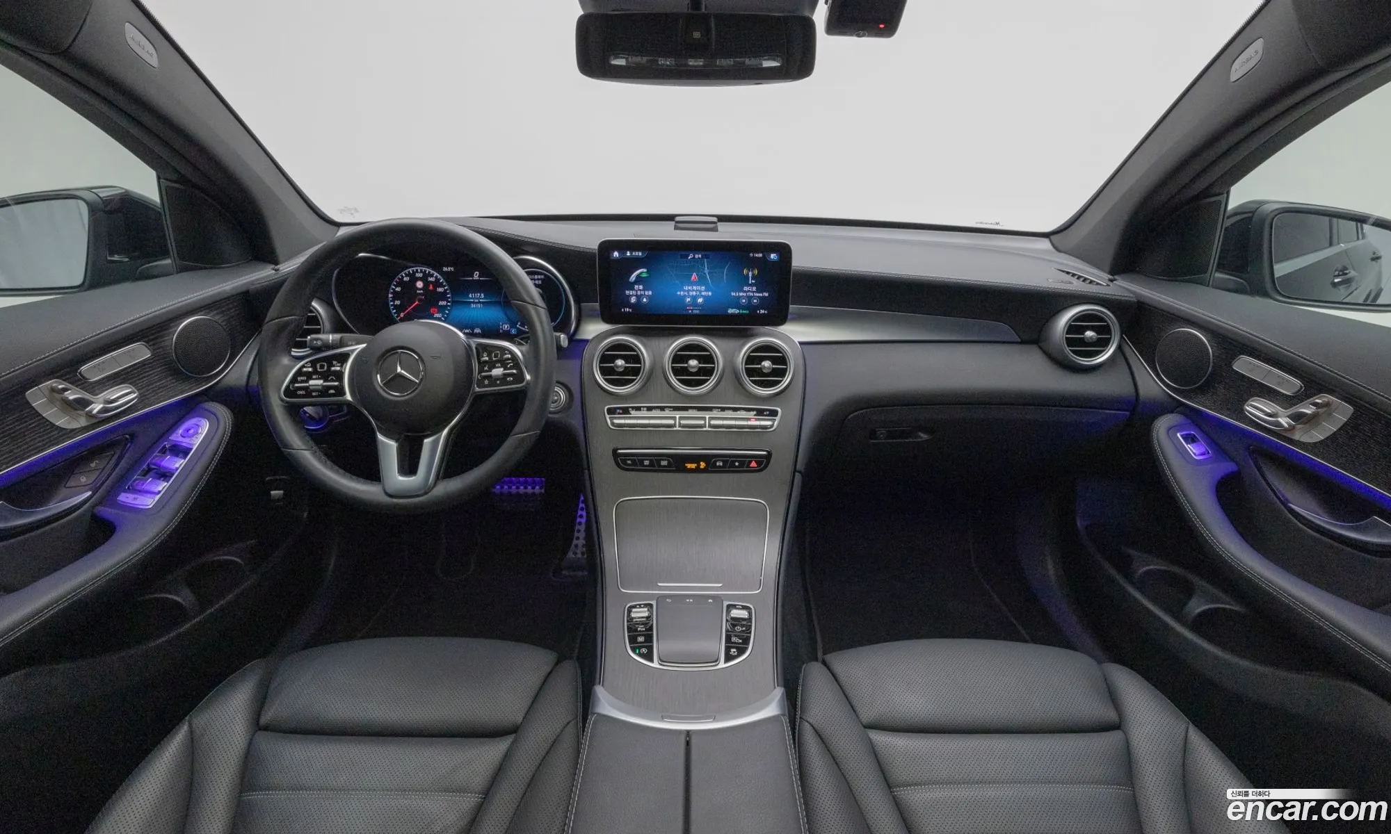 Mercedes-Benz GLC-Class X253 2023 — 16