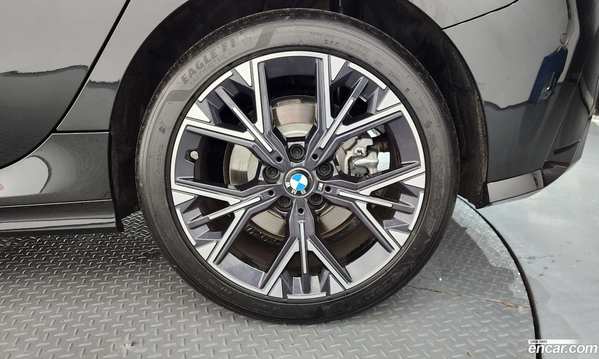 BMW 1 Series 2026 — 16