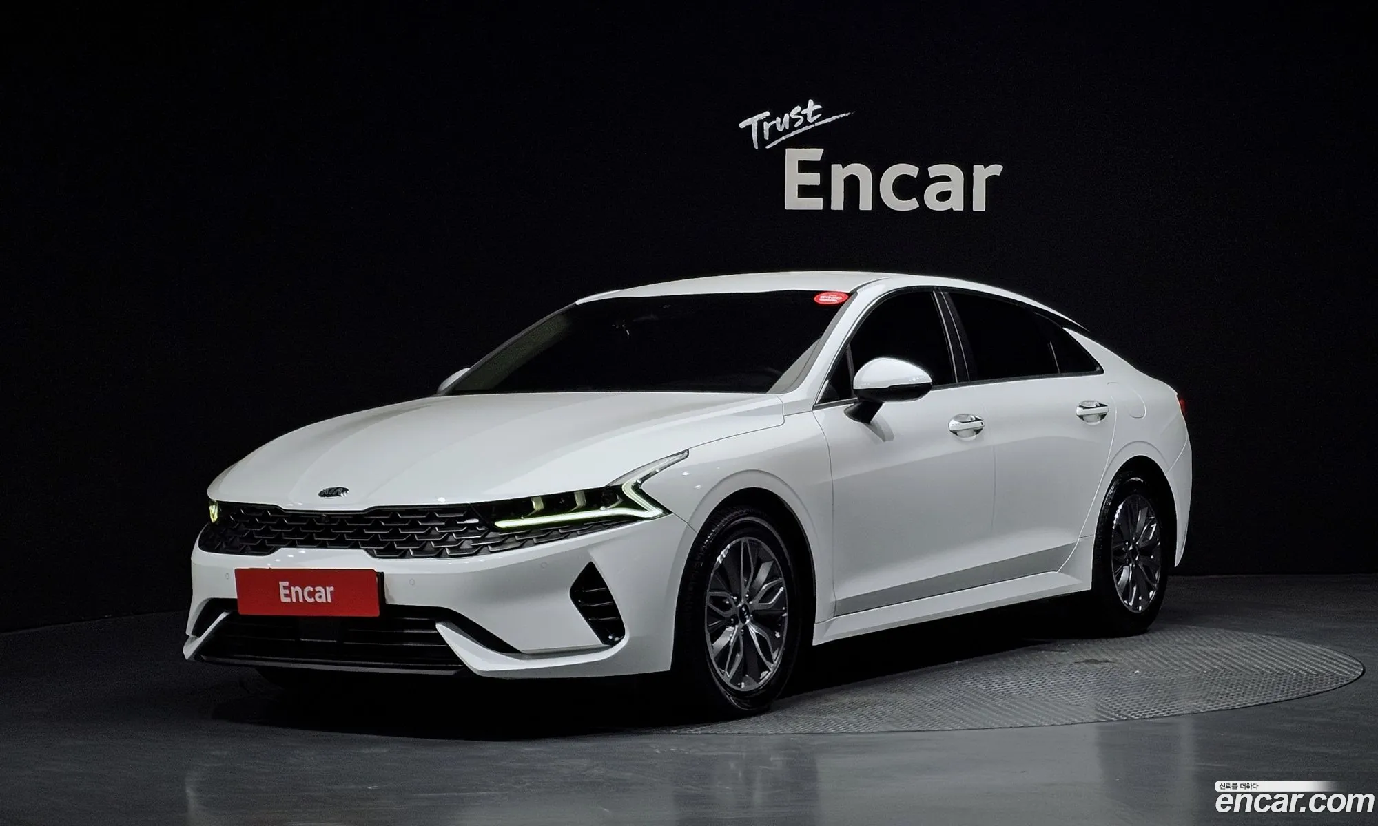Kia K5 Hybrid 2021 — 4