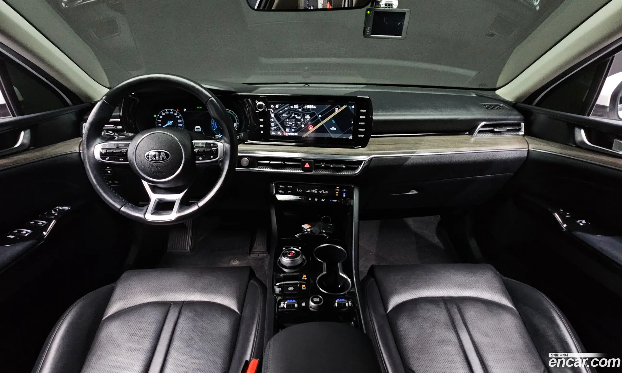 Kia K5 Hybrid 2021 — 3
