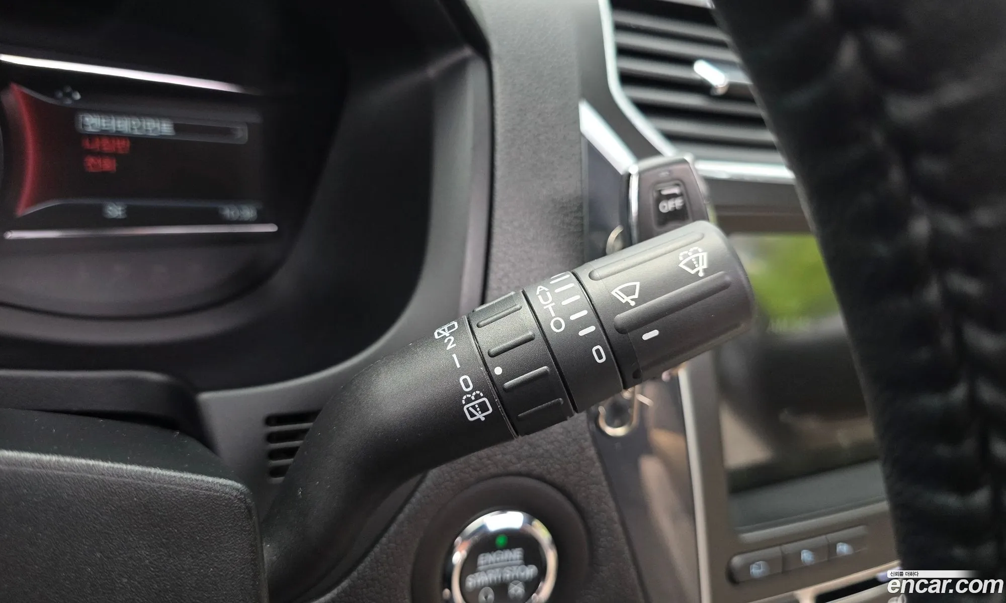 Ford Explorer 2018 — 26