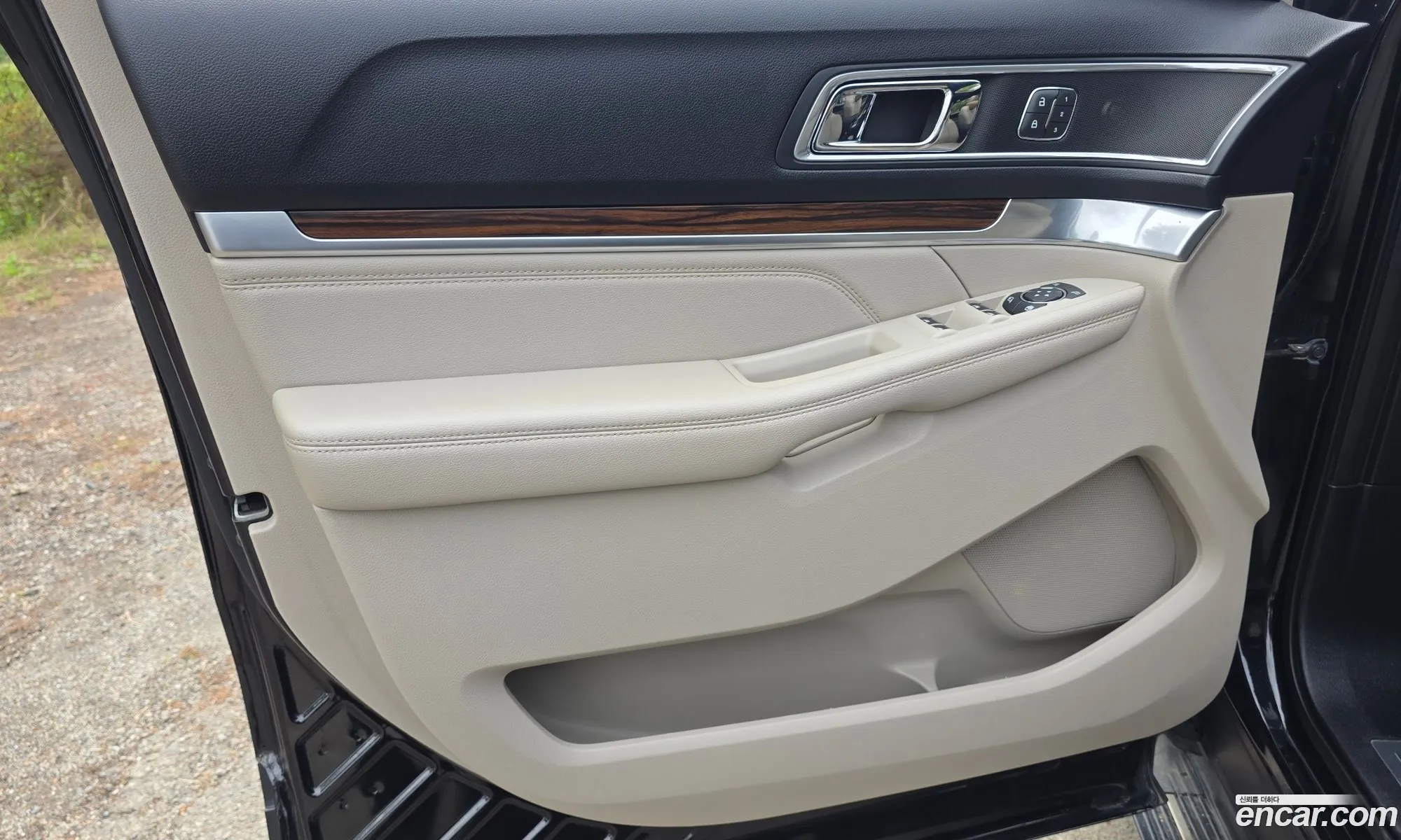 Ford Explorer 2018 — 3