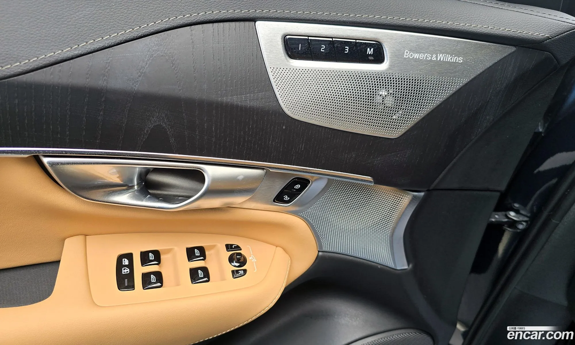 Volvo XC90 2024 — 18