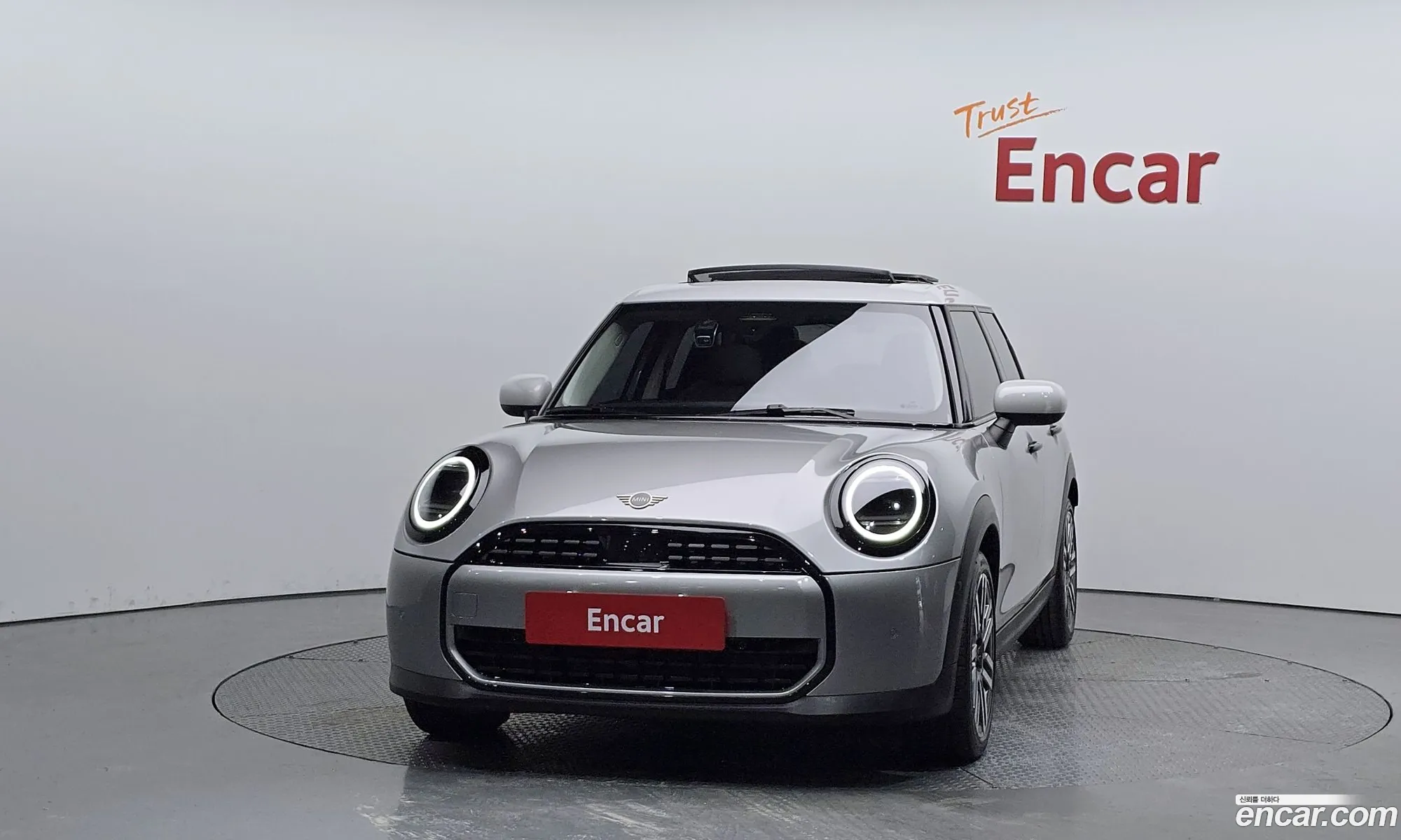 Mini Cooper C 2025 WMW61GD01S2X00091 — 5