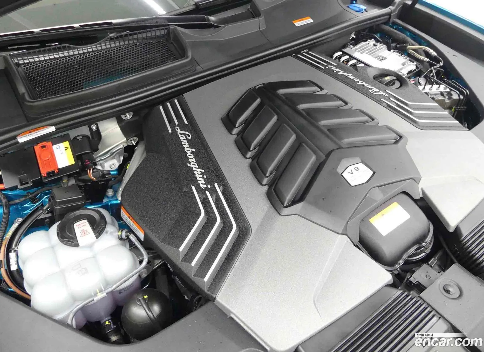 Lamborghini Urus 2023 — 16