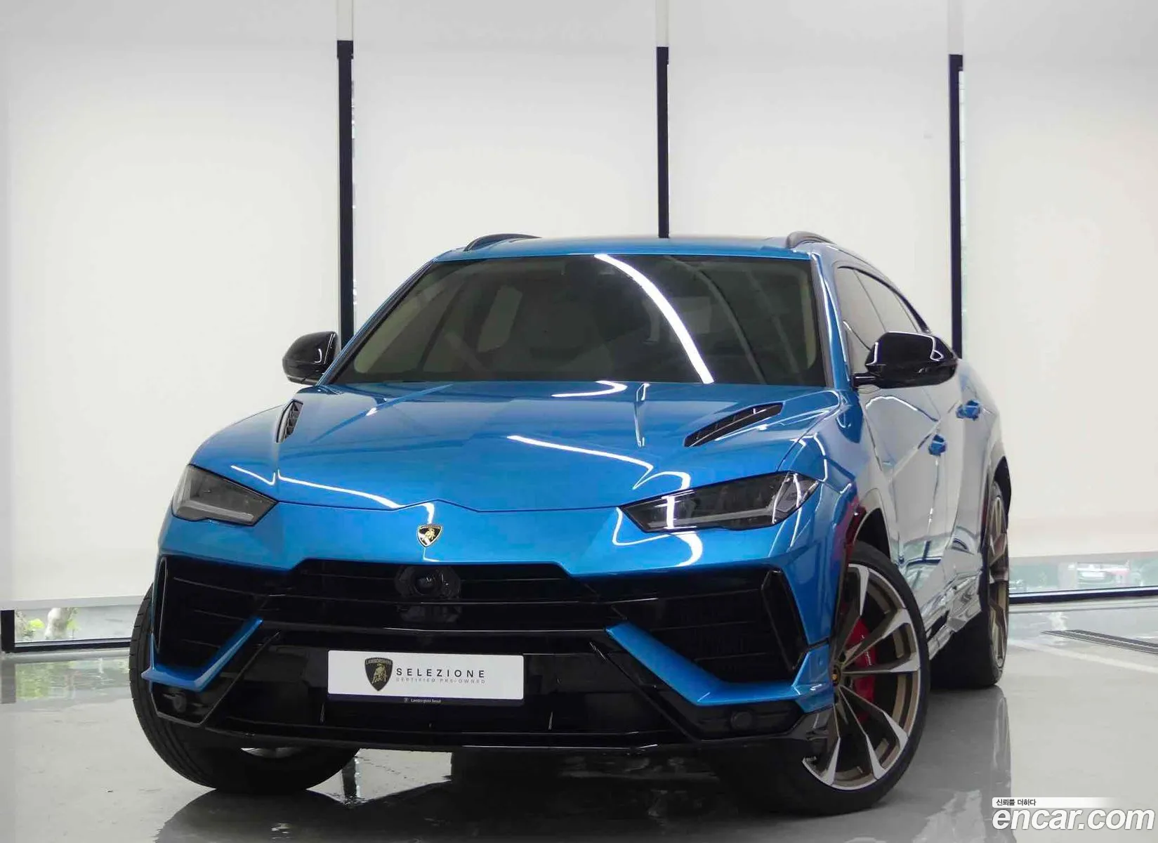 Lamborghini Urus 2023 — 11