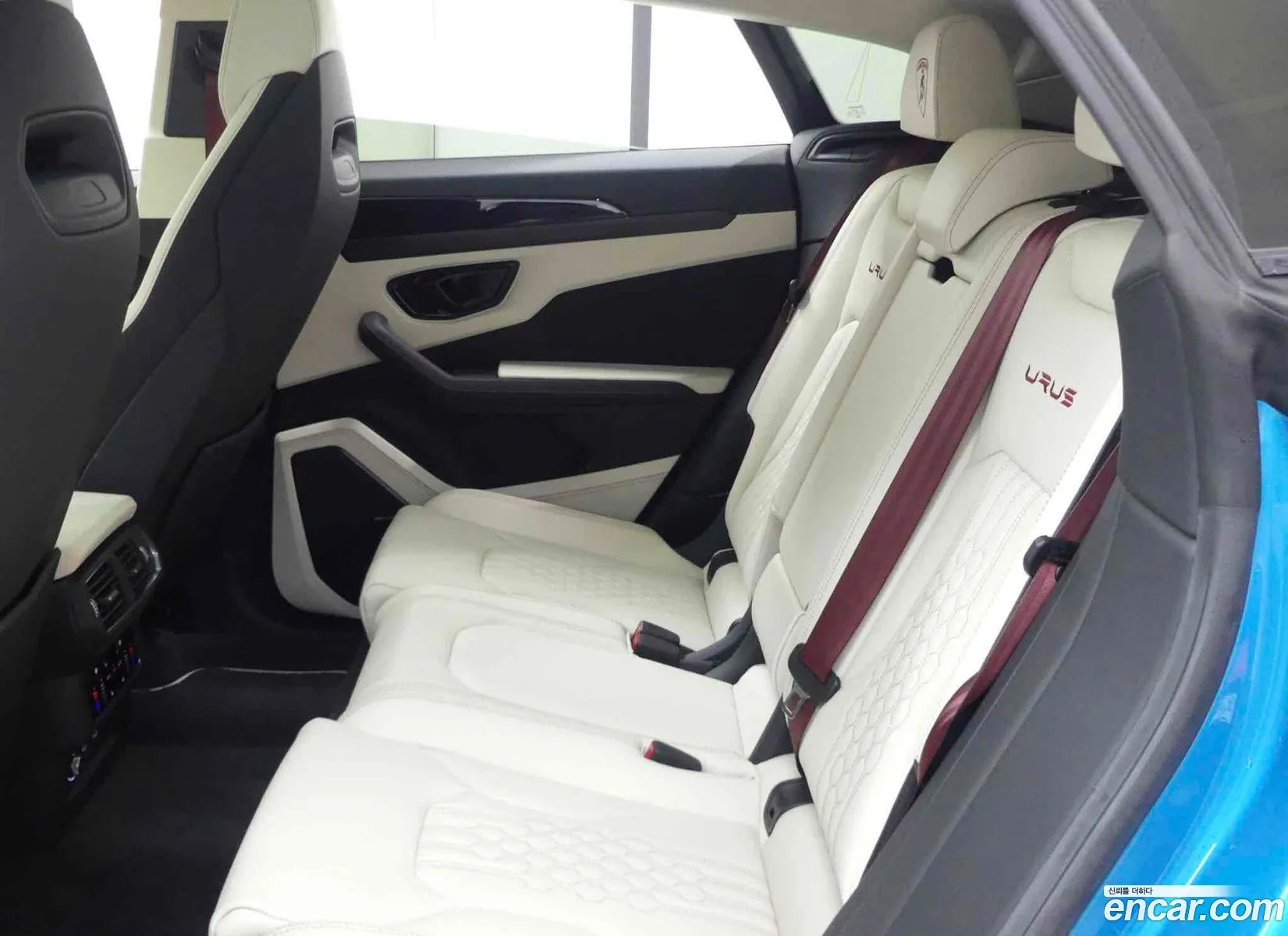 Lamborghini Urus 2023 — 9