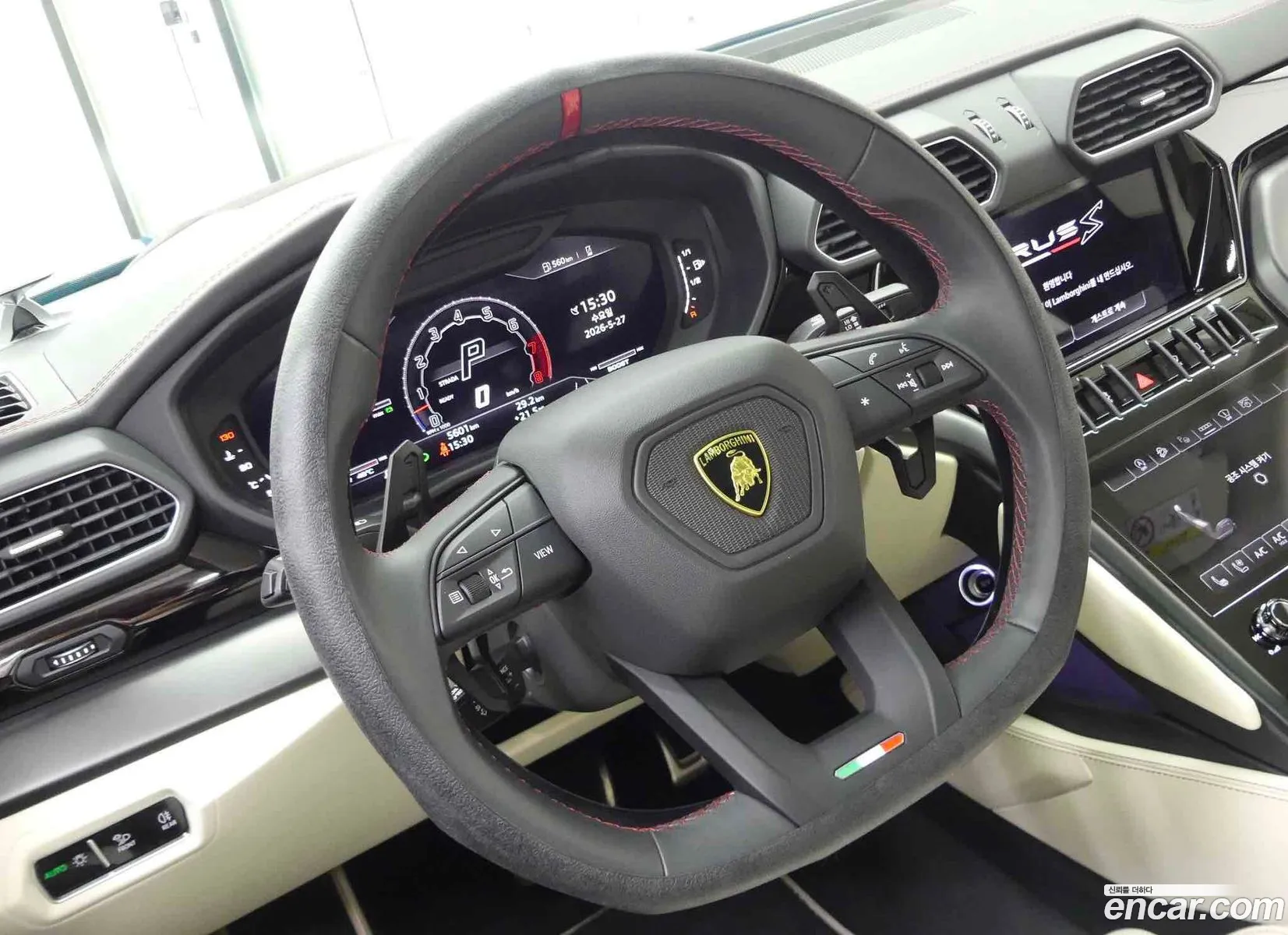 Lamborghini Urus 2023 — 5