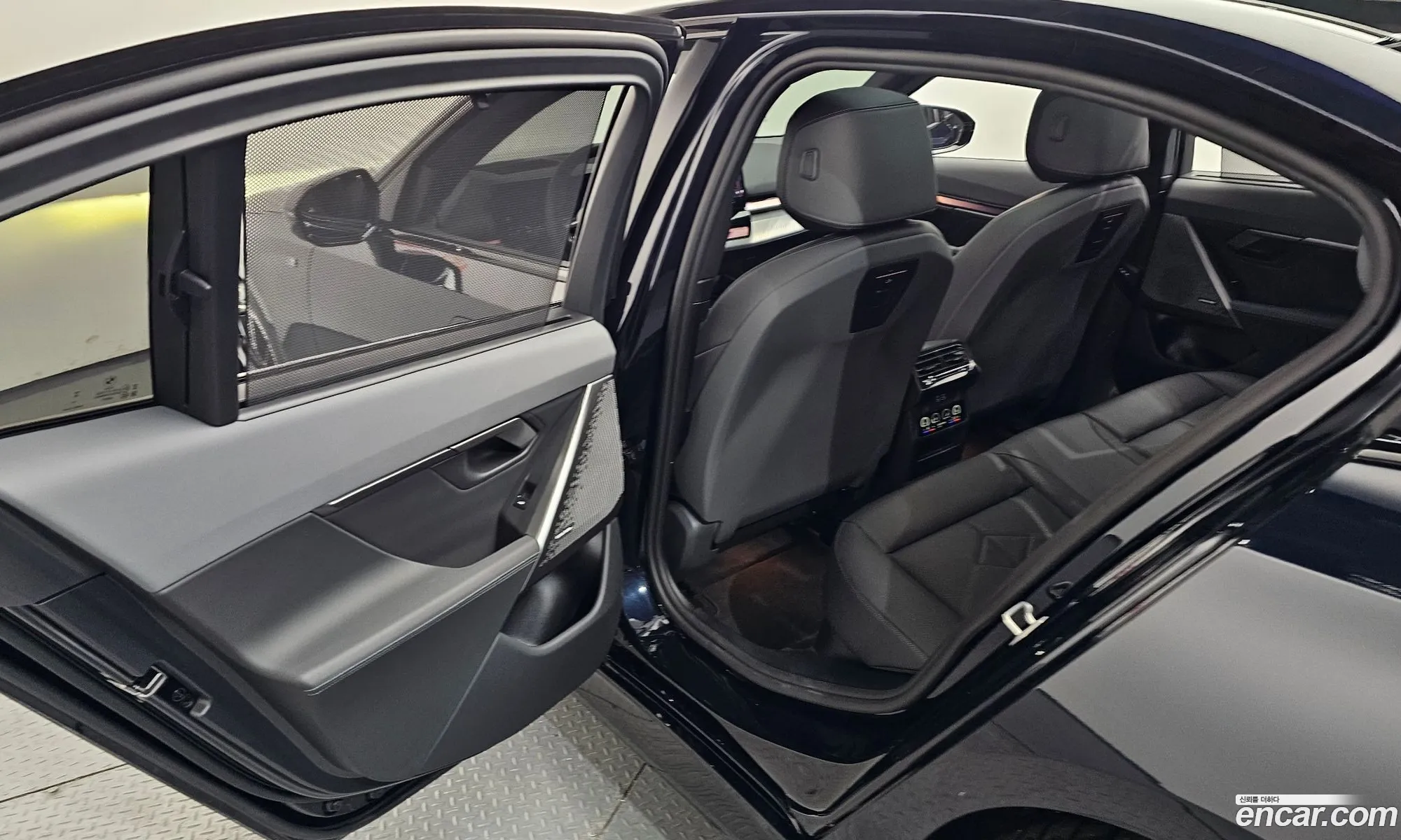 BMW 5 Series 2025 — 20