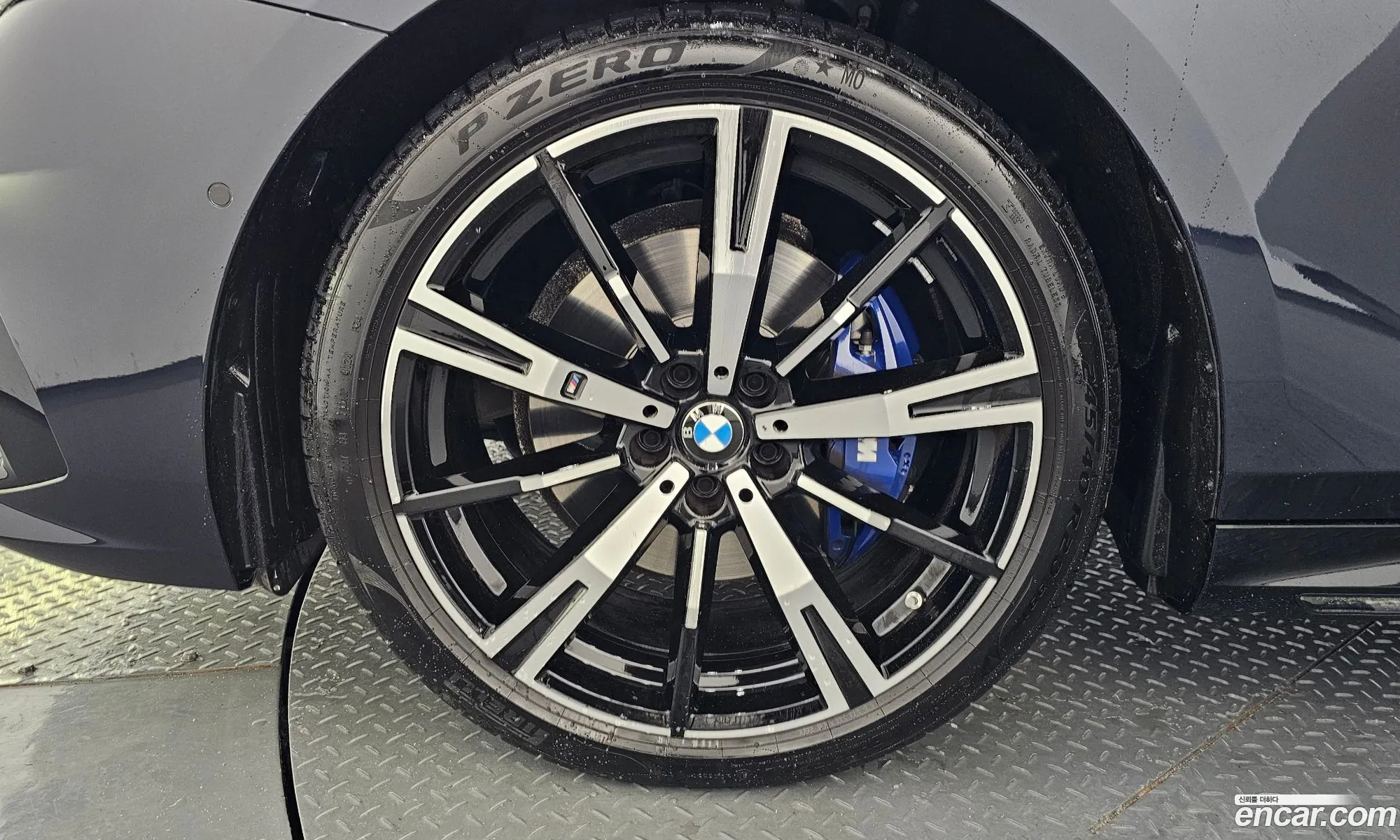 BMW 5 Series 2025 — 26