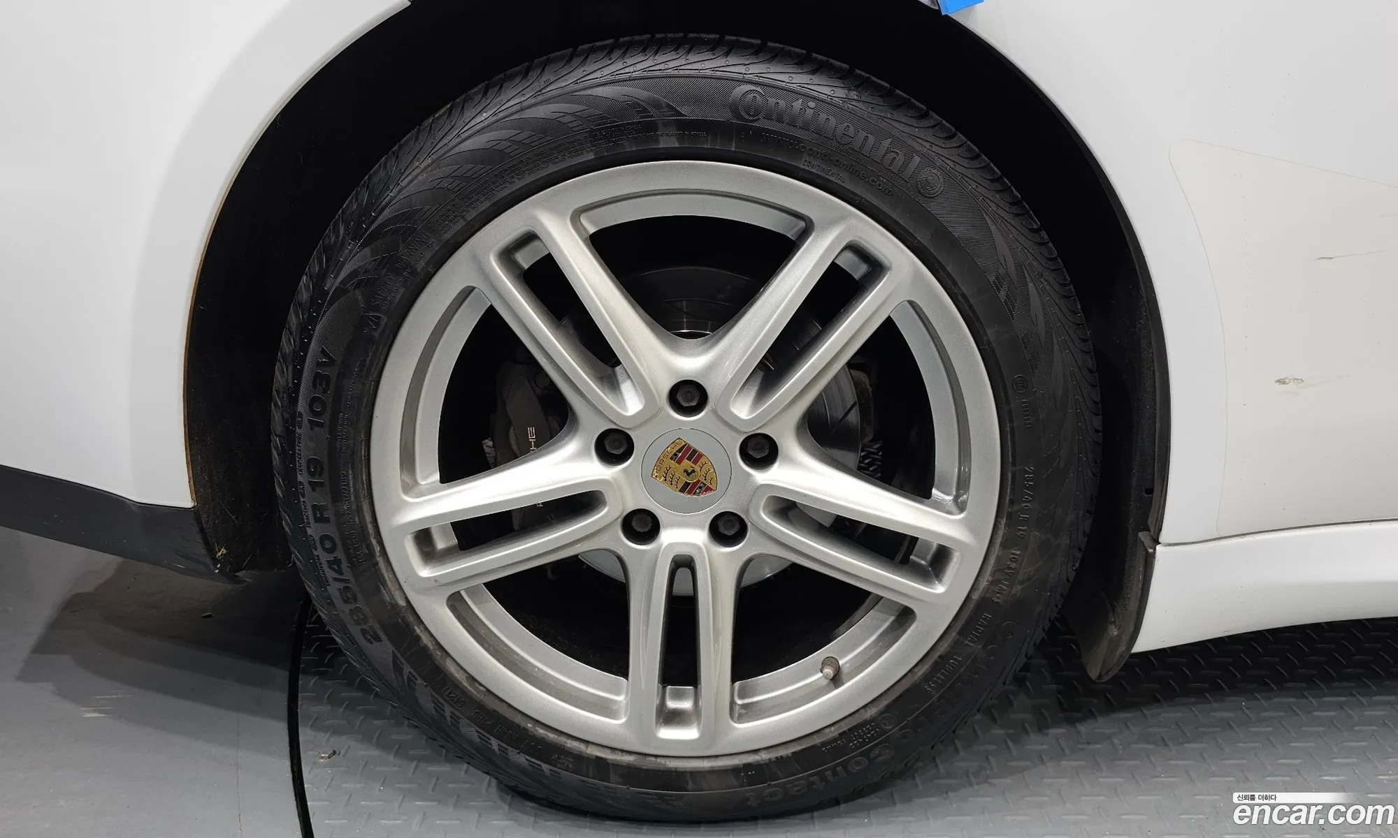Porsche Panamera 2015 — 13
