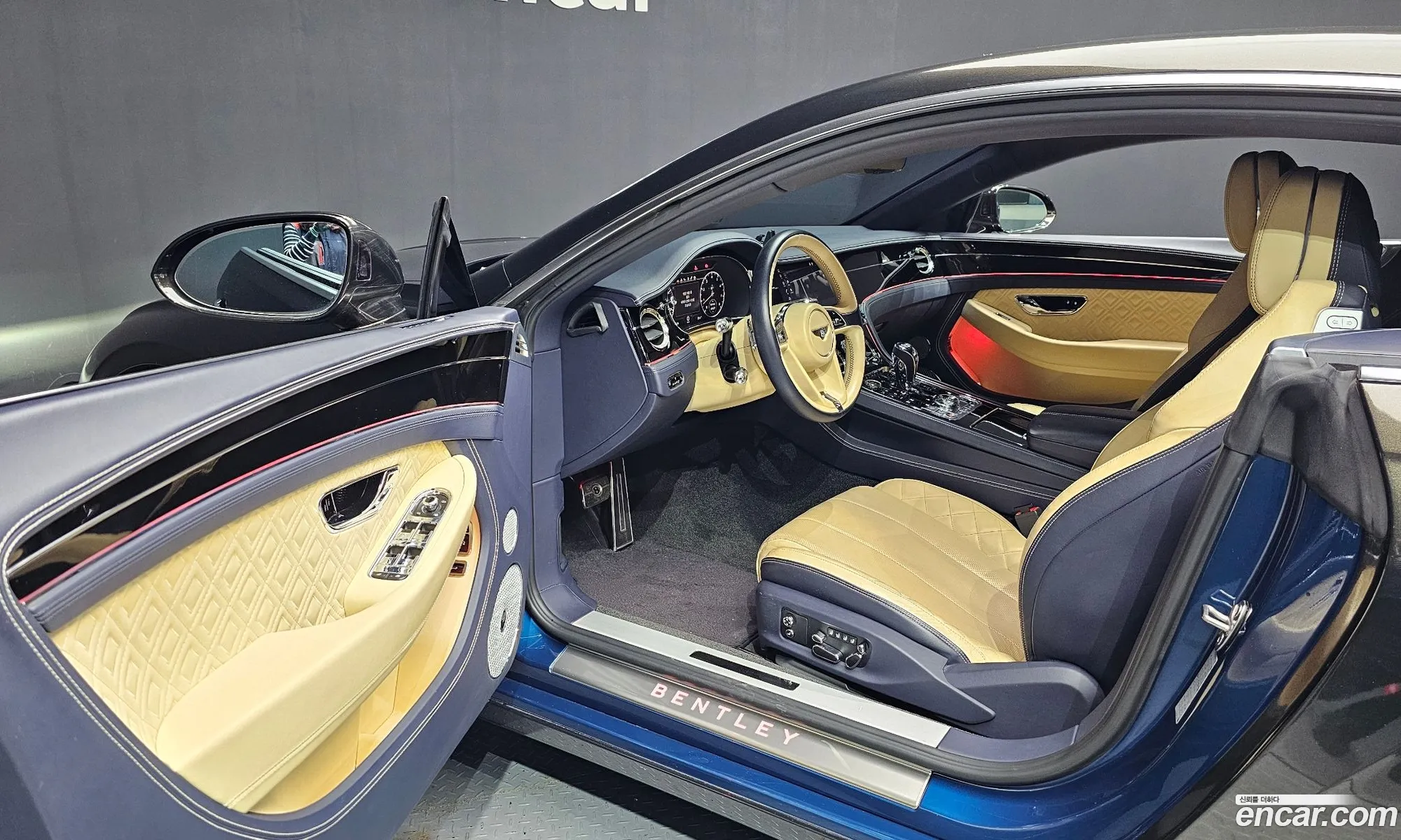 Bentley Continental GT 2019 SCBCD13S1KC072284 — 19