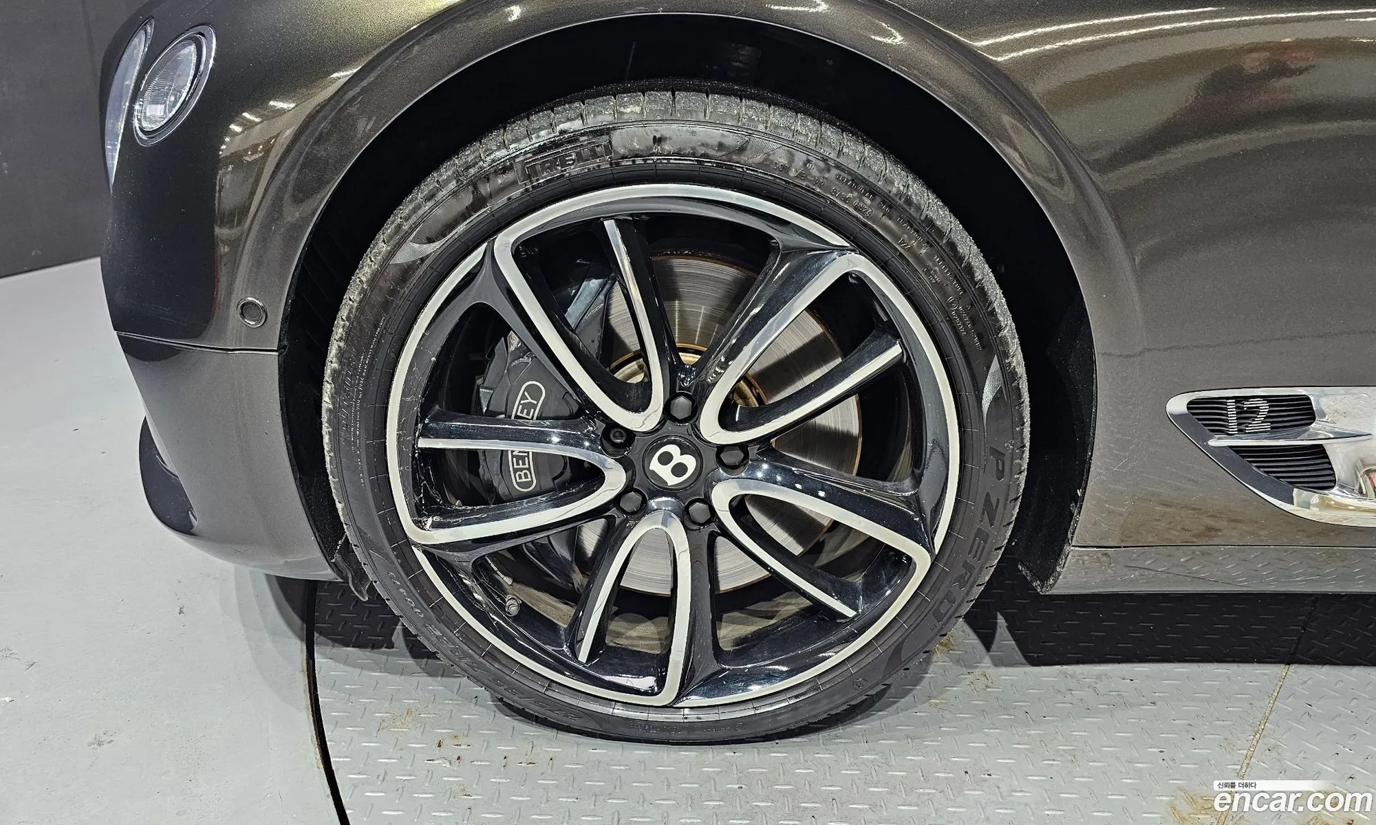 Bentley Continental GT 2019 SCBCD13S1KC072284 — 9