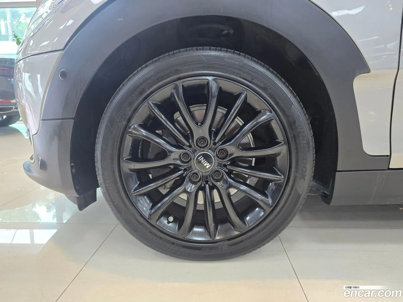 Mini Cooper Clubman 2020 — 2