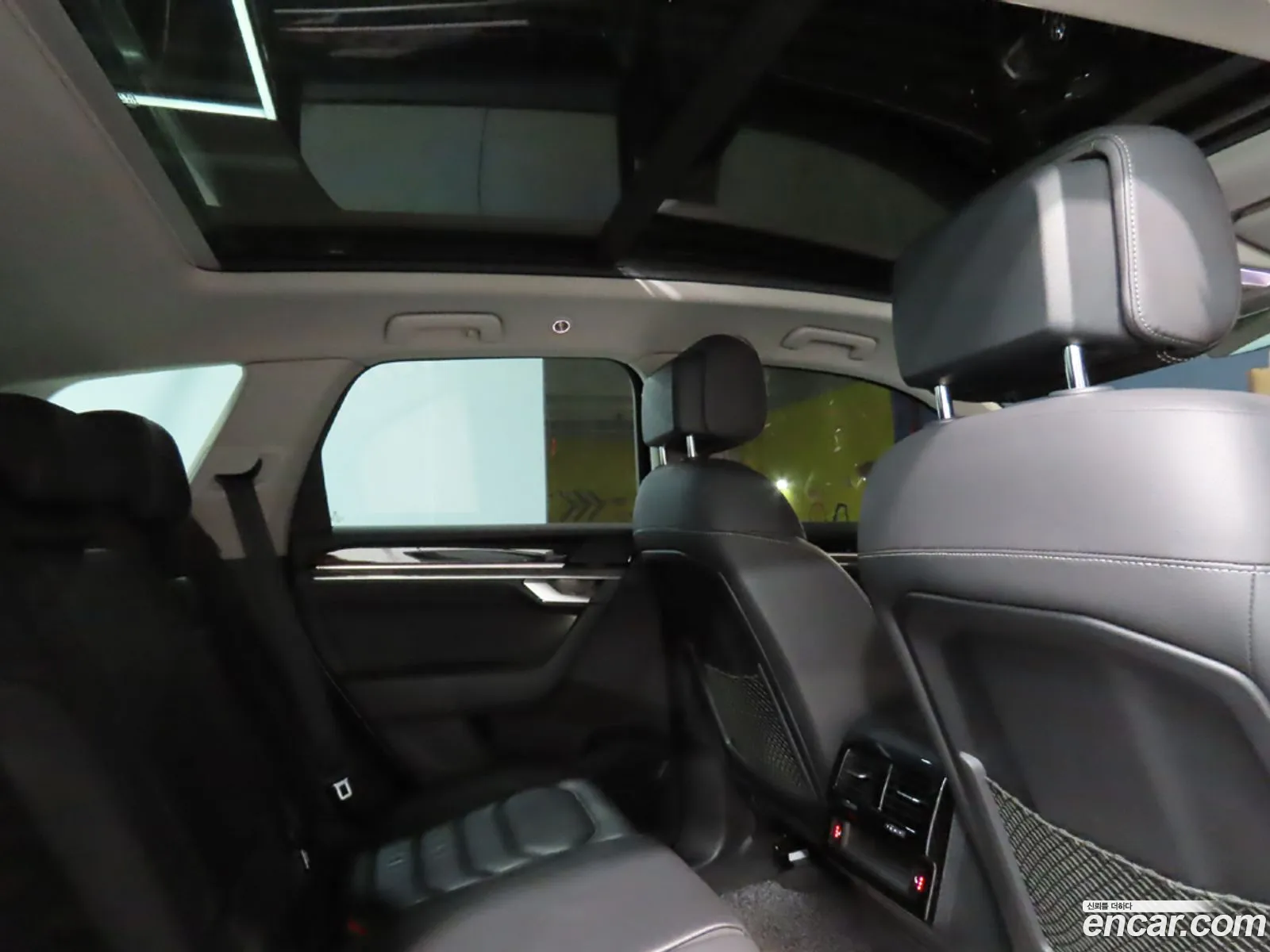 Volkswagen Touareg 2020 — 10