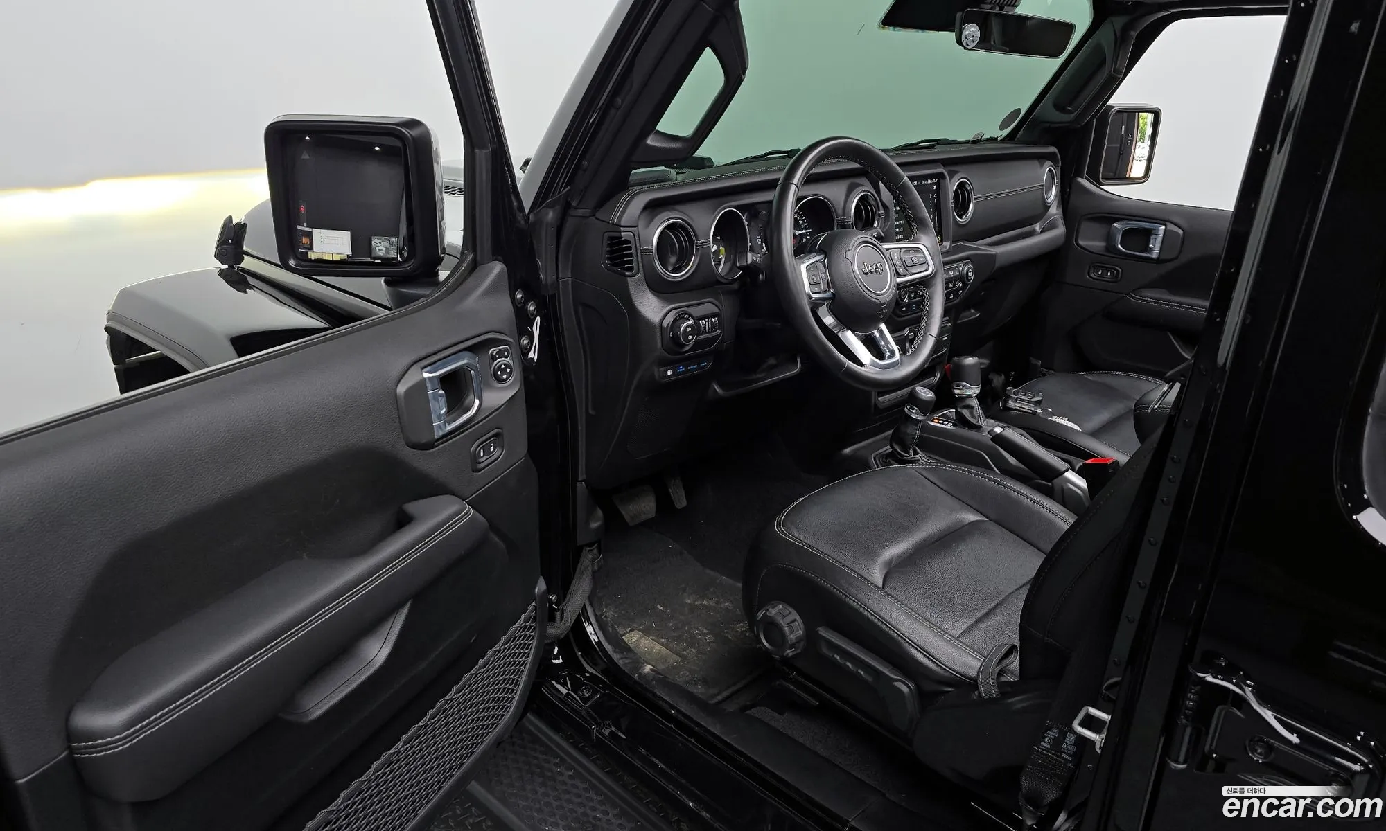 Jeep Wrangler 2021 1C4JJXP67MW826366 — 21