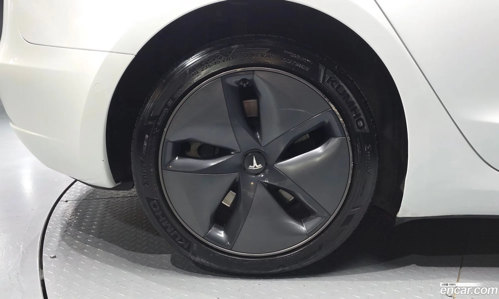 Tesla Model 3 2020 5YJ3E1EA0LF694474 — 17