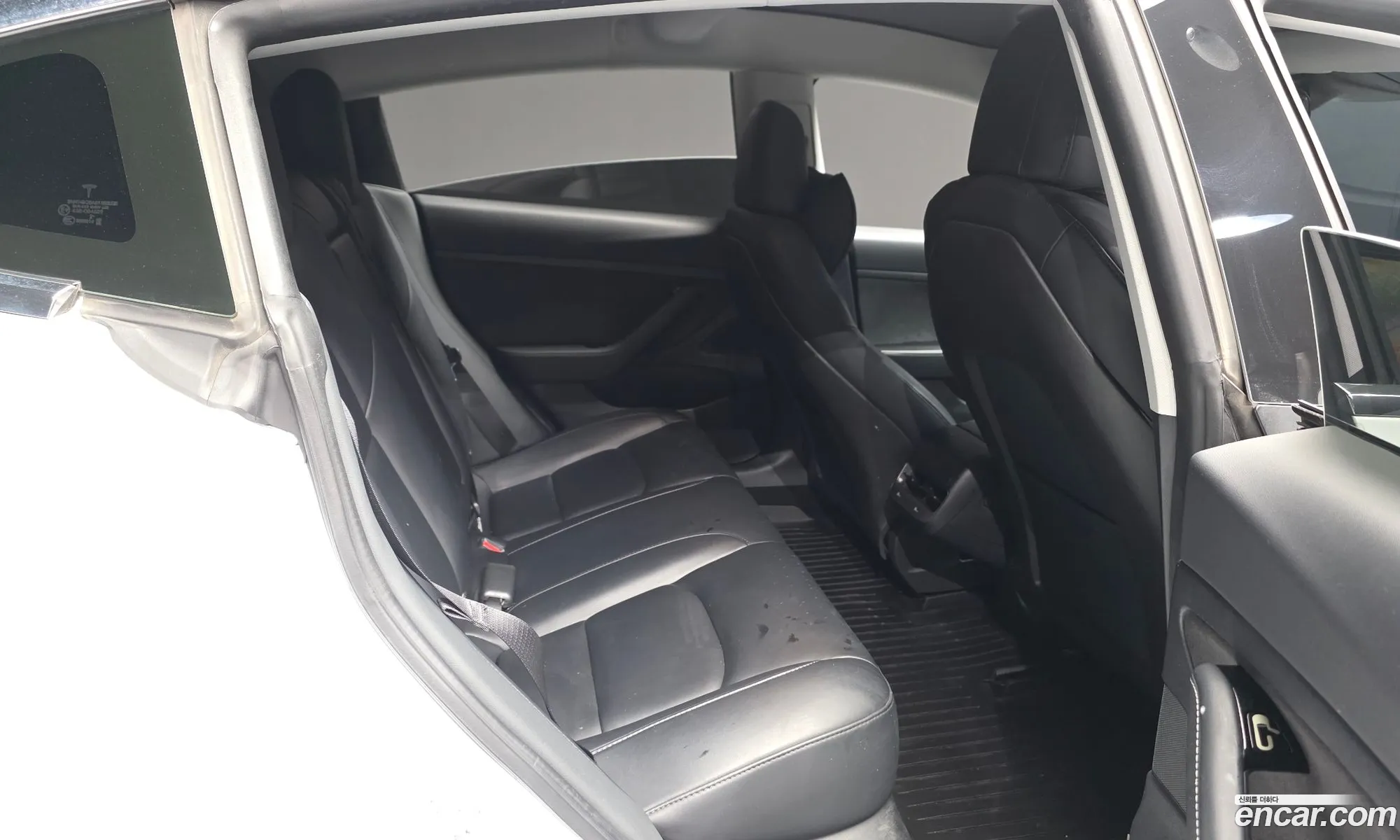 Tesla Model 3 2020 5YJ3E1EA0LF694474 — 7