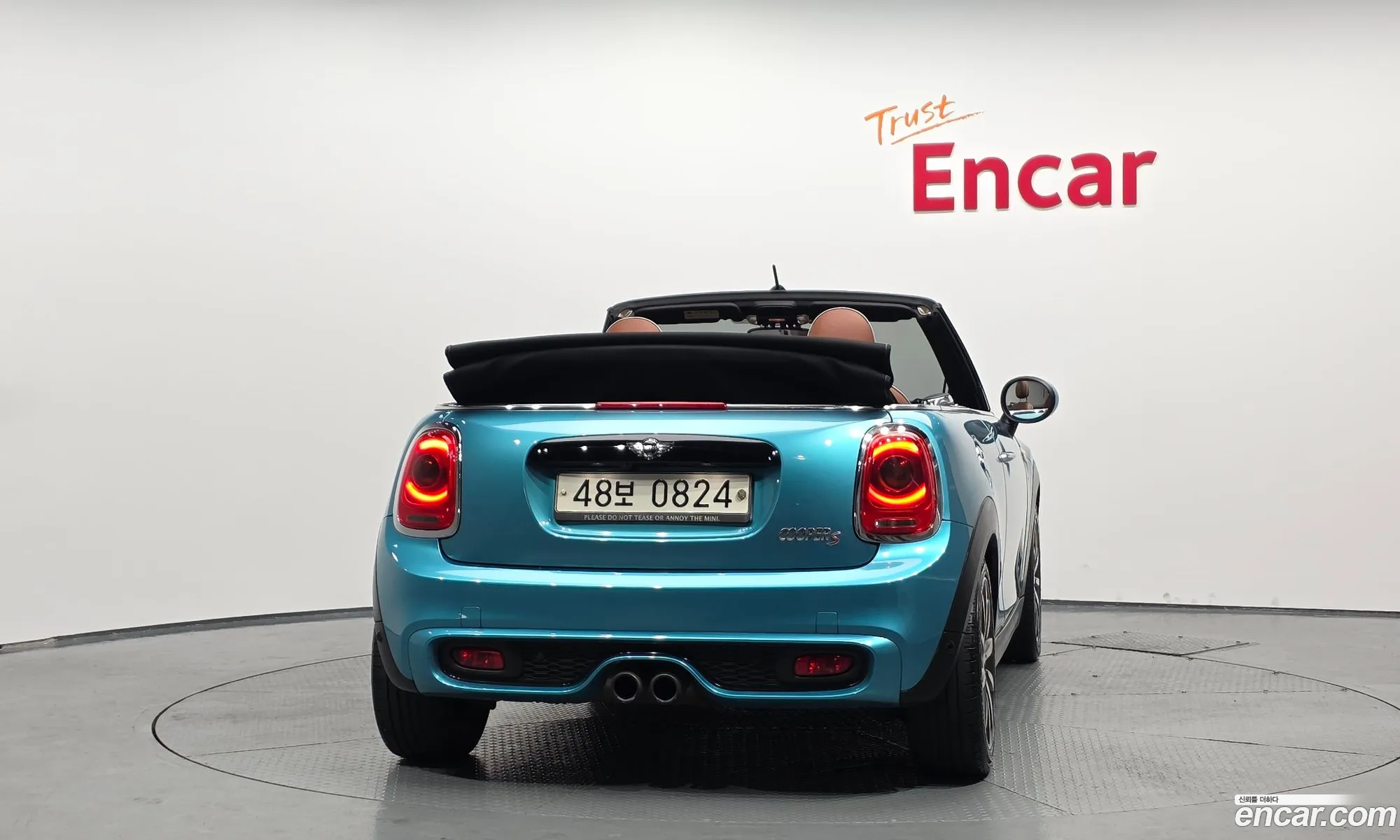 Mini Cooper S Convertible 2016 WMWWG9103G3A89032 — 4