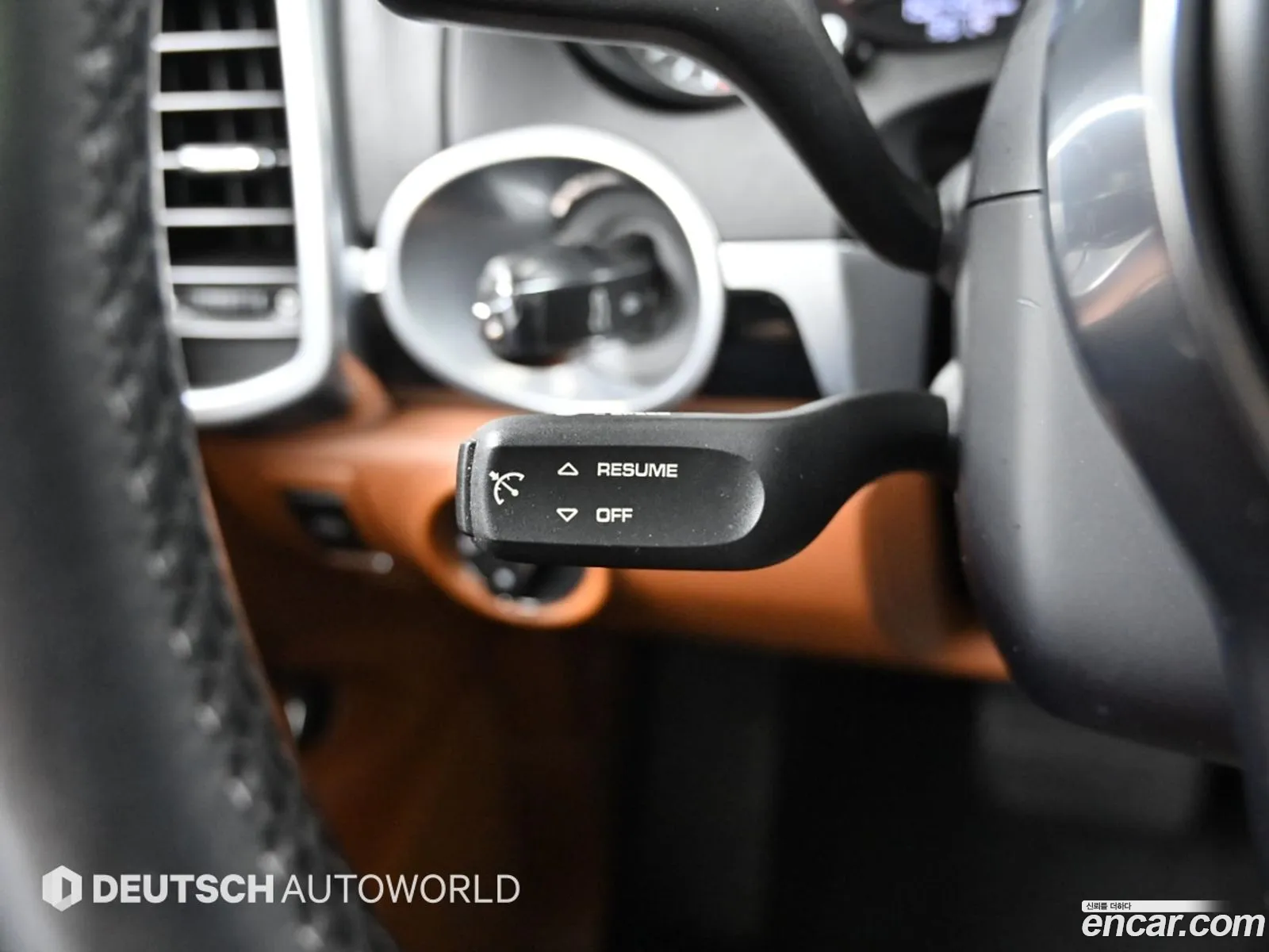 Porsche Cayenne 2016 — 18