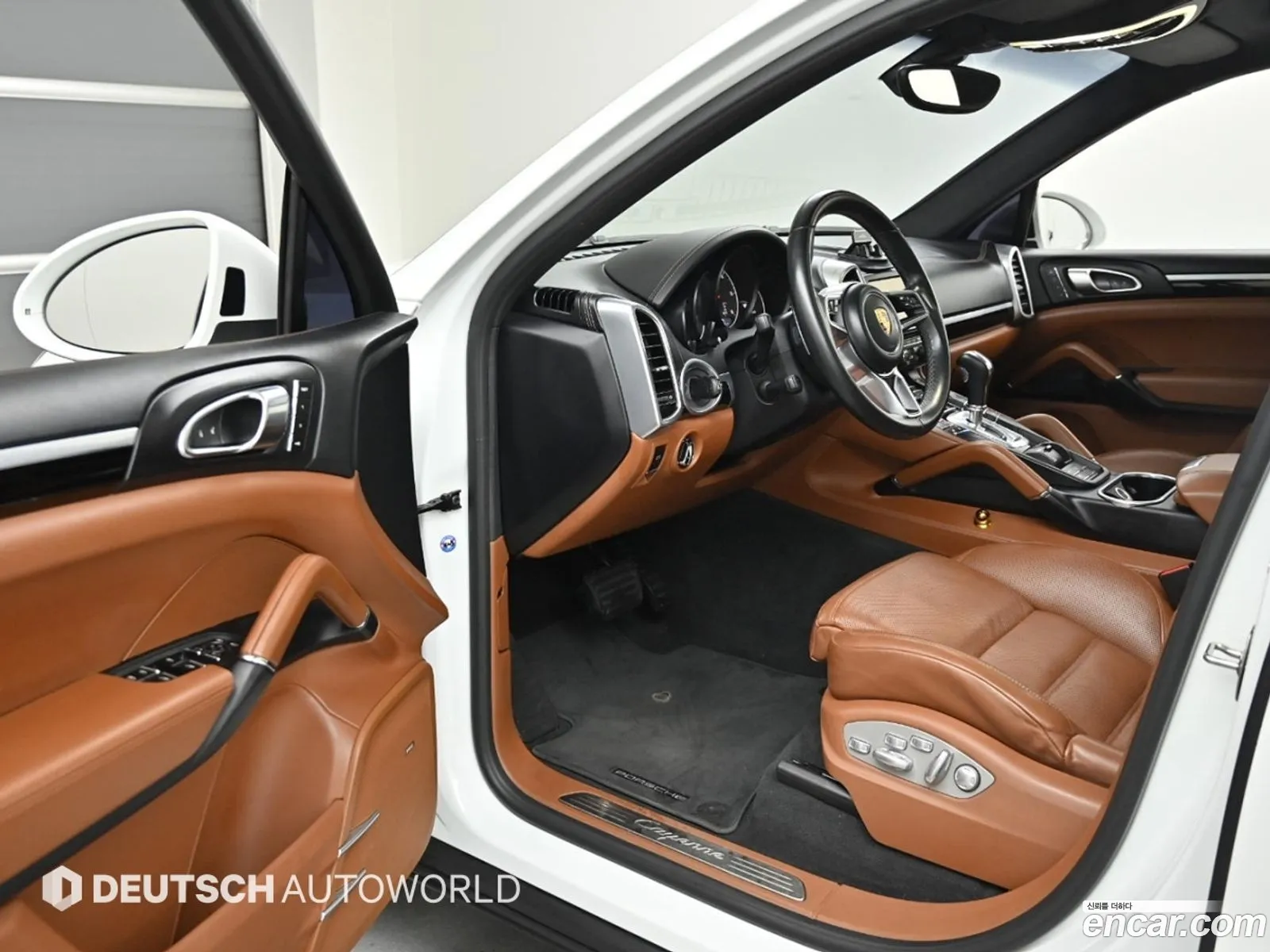Porsche Cayenne 2016 — 15