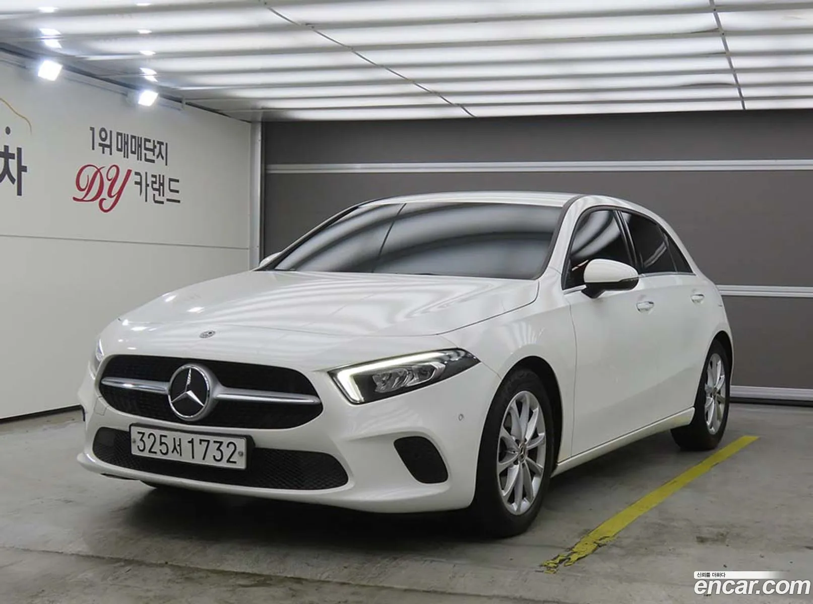 Mercedes-Benz A-Class W177 2020 — 20