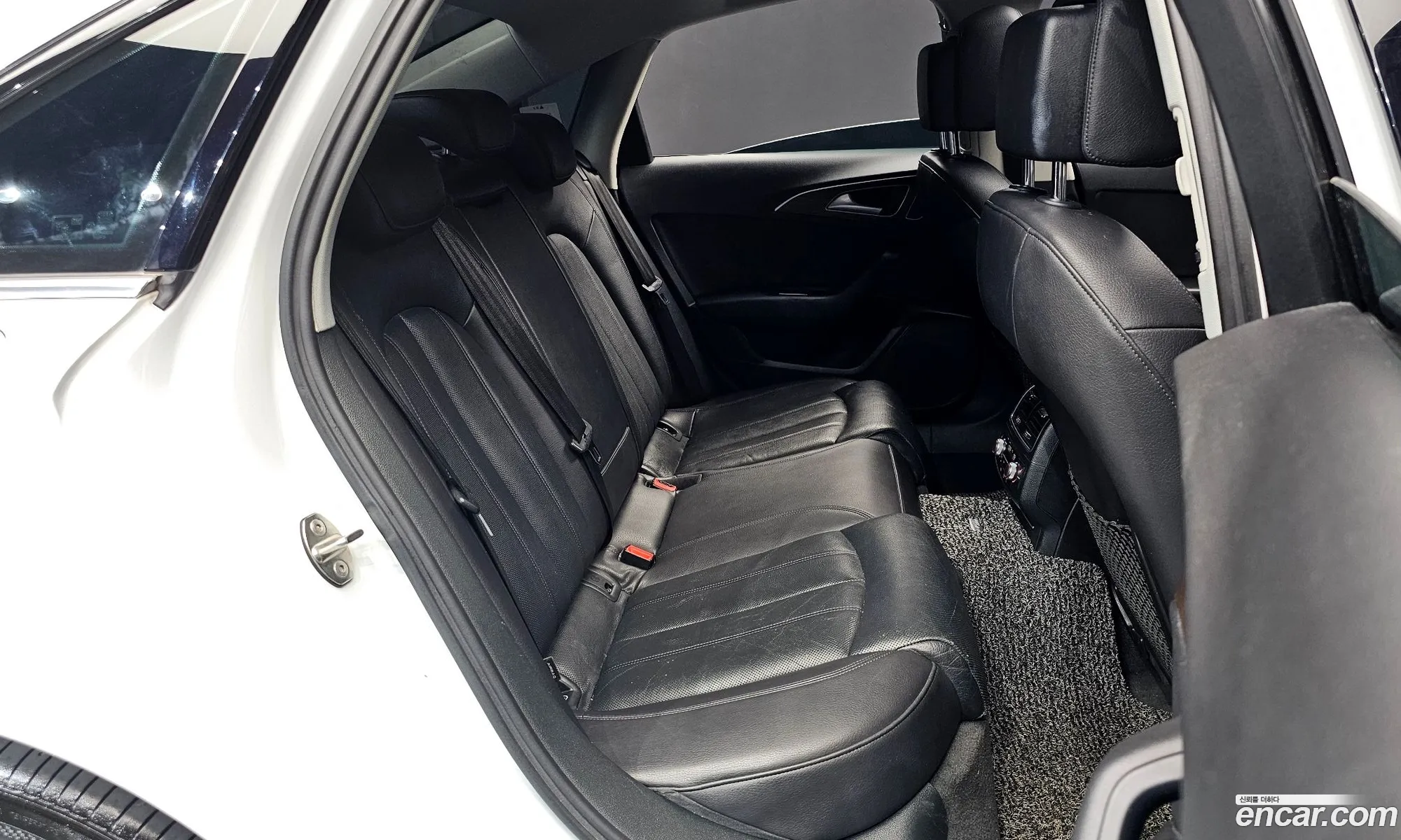 Audi A6 2016 WAUZZZ4G3GN133693 — 17