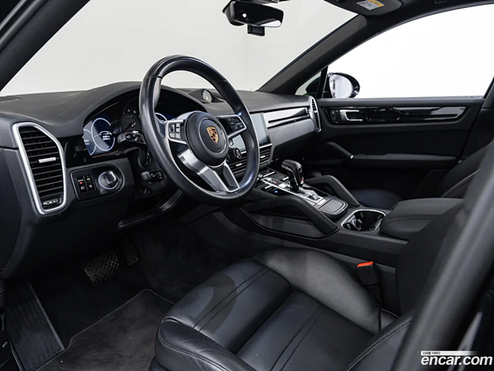 Porsche Cayenne 2020 — 16