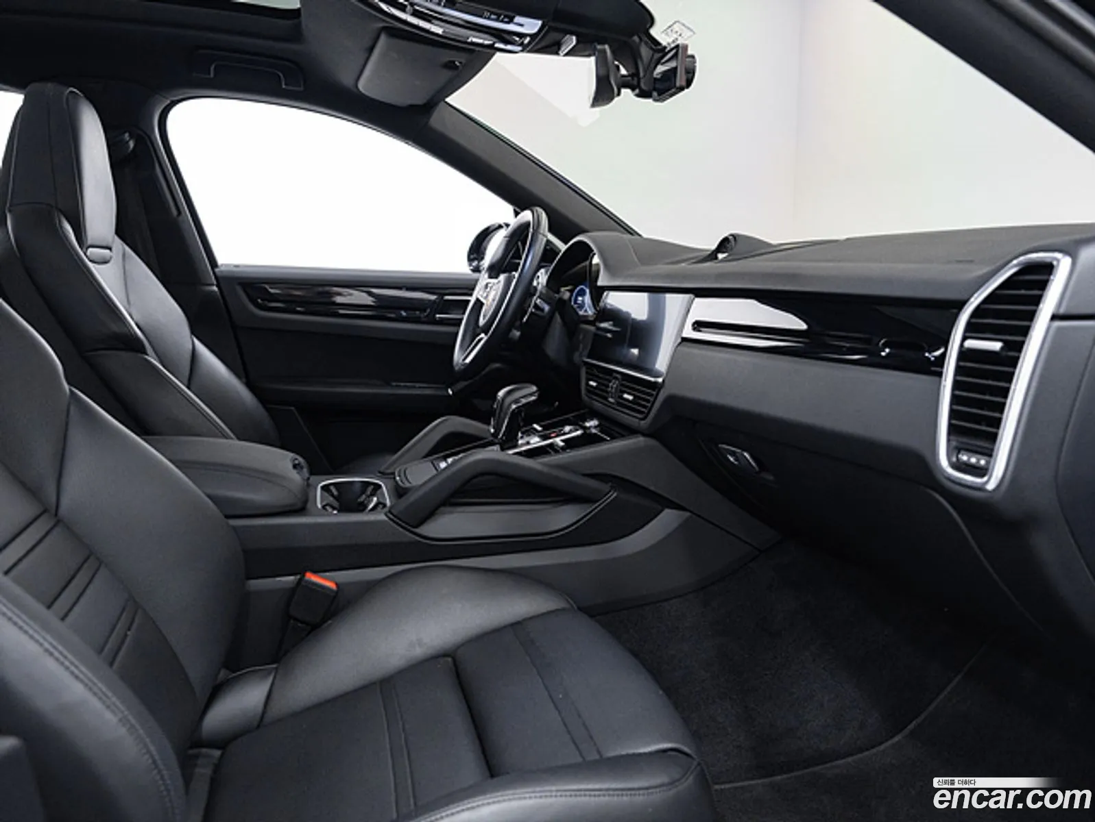 Porsche Cayenne 2020 — 20